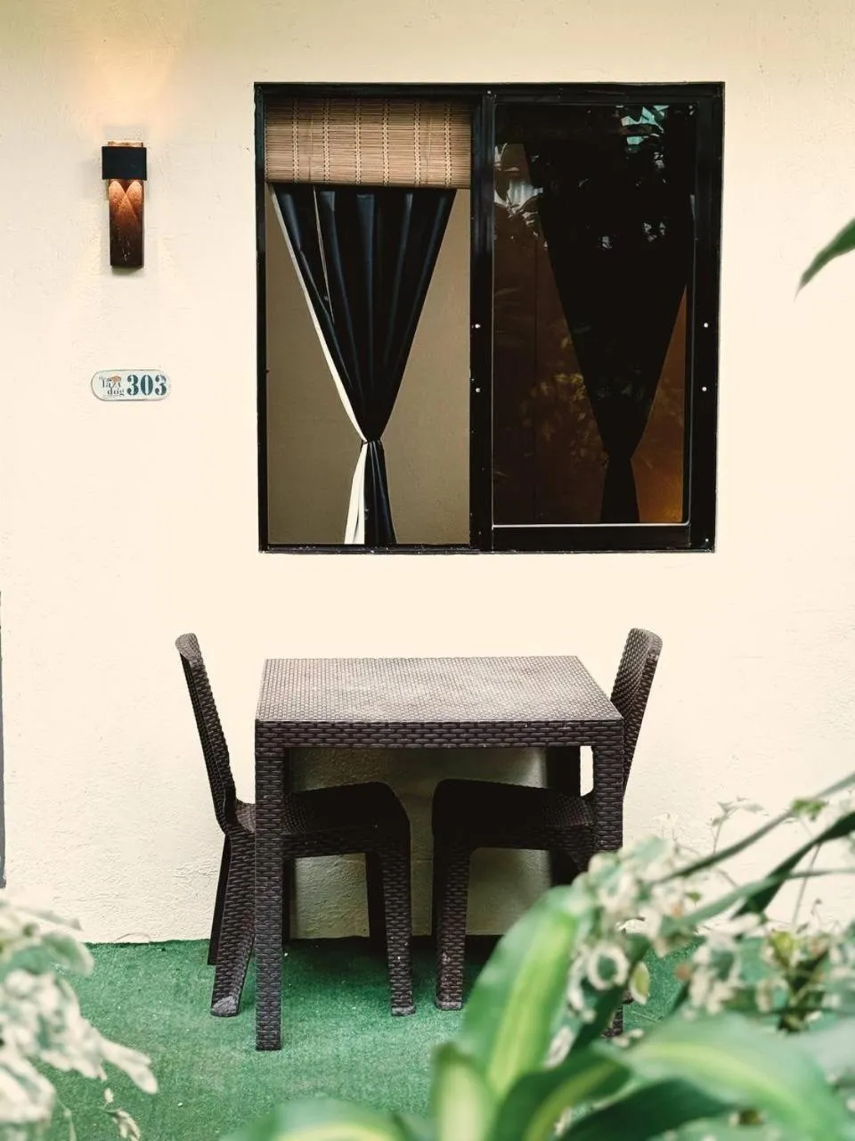 Lazy Dog Bed & Breakfast