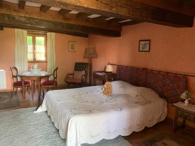 Photo of the whole room, Bed in CHAMBRES D' HOTES LA LISON