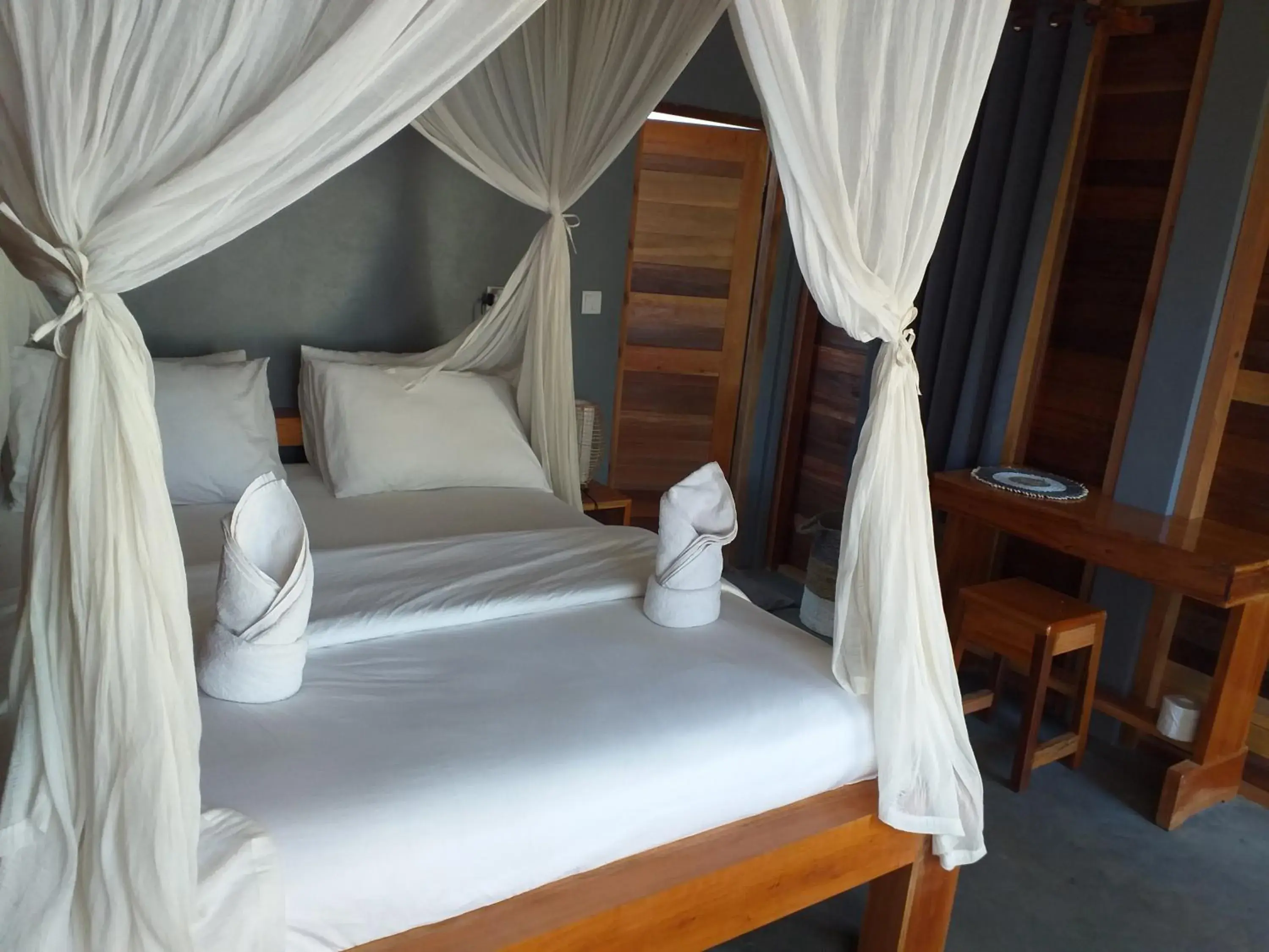 Deluxe Bungalow with Garden View - single occupancy in The Geckos Homestay Deluxe Bungalow with Garden View - single occupancy in The Geckos Homestay