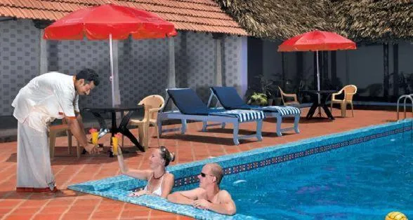 Staff in Chettinadu Mansion – An Authentic Heritage Palace