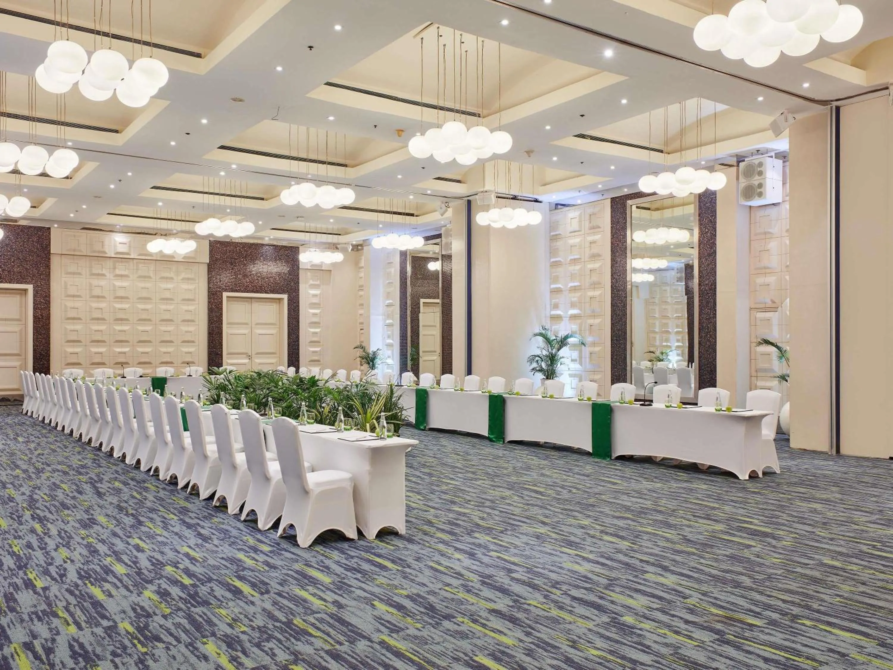 Meeting/conference room in Mövenpick Hotel Mactan Island Cebu