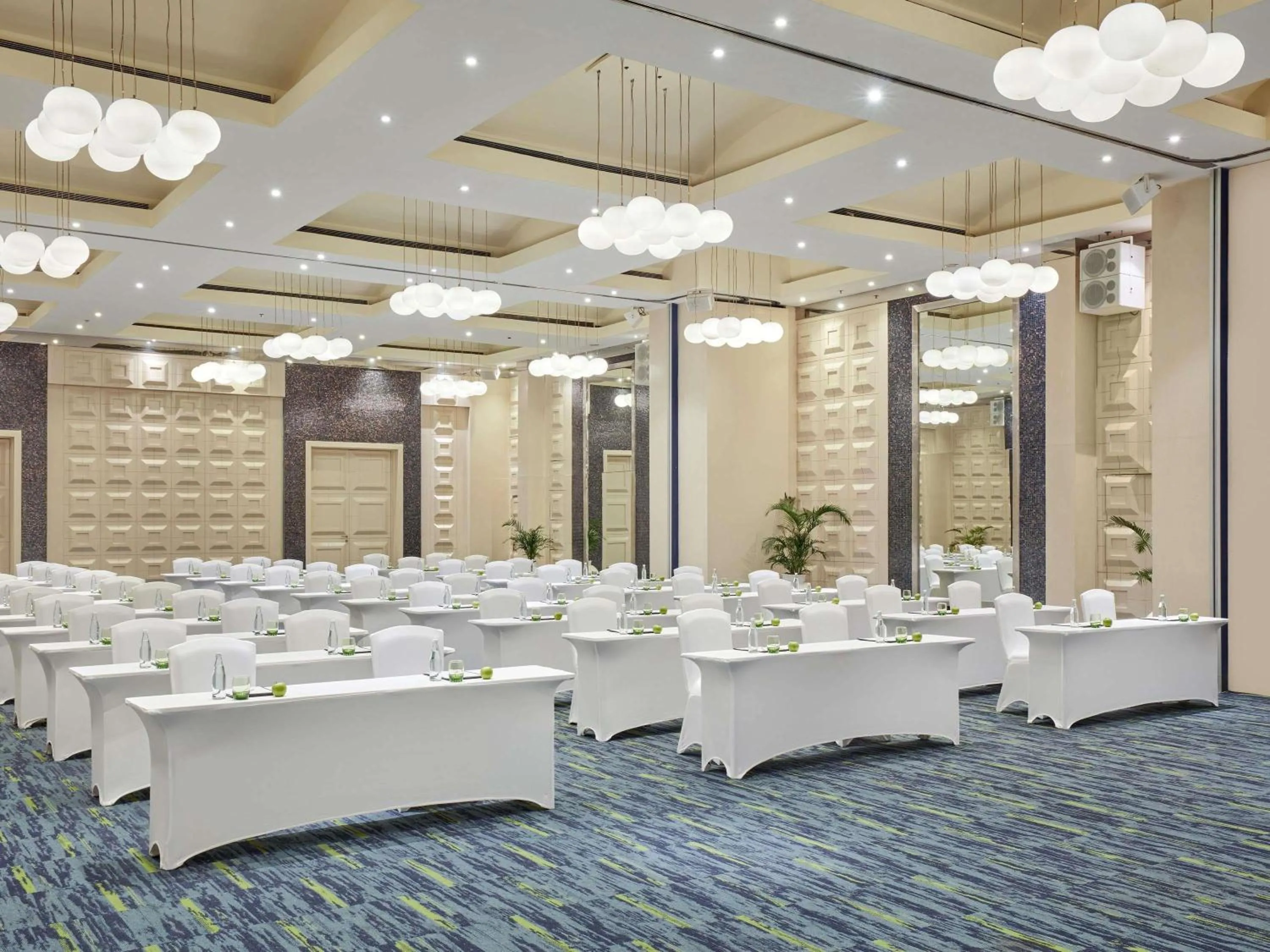 Meeting/conference room in Mövenpick Hotel Mactan Island Cebu