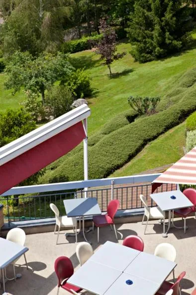 Garden in Hôtel du Lac