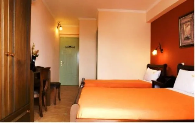 Bed in Palatino