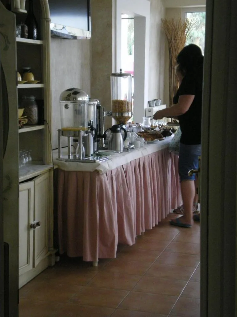 Breakfast in Palatino