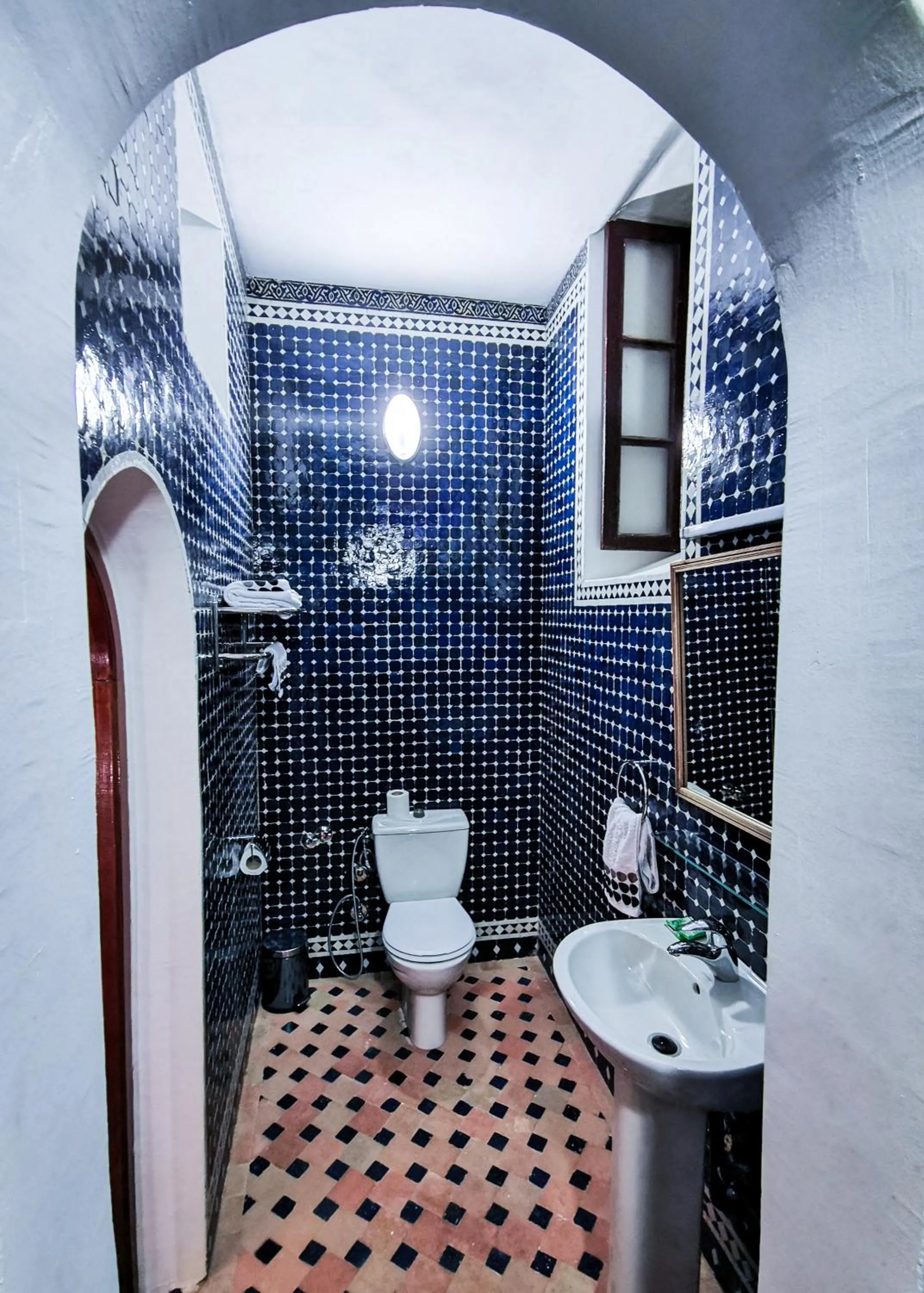 Bathroom in Riad Farah