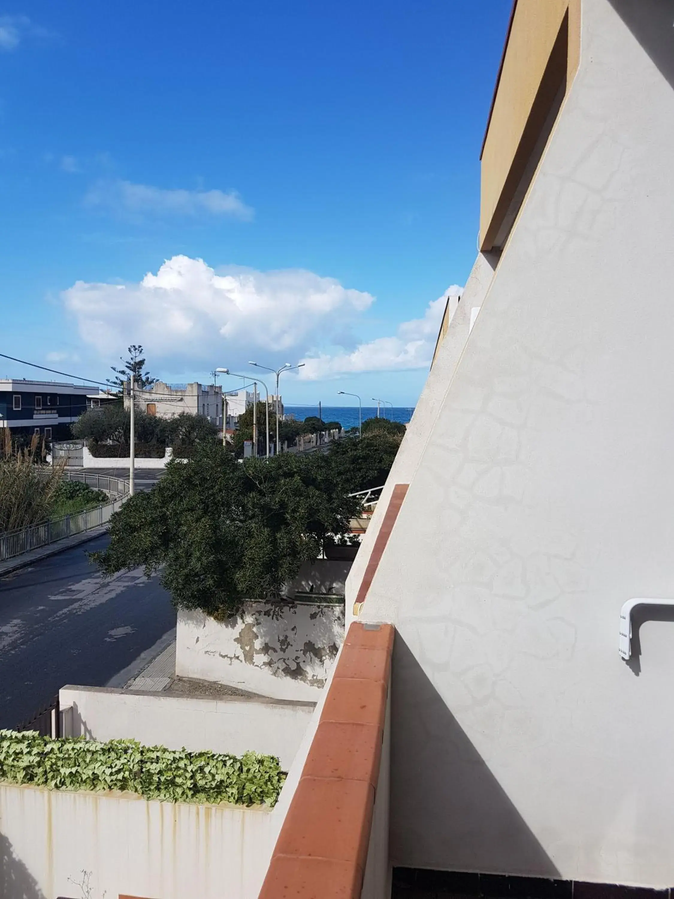 King Room with Balcony in B&B Rometta Beach King Room with Balcony in B&B Rometta Beach