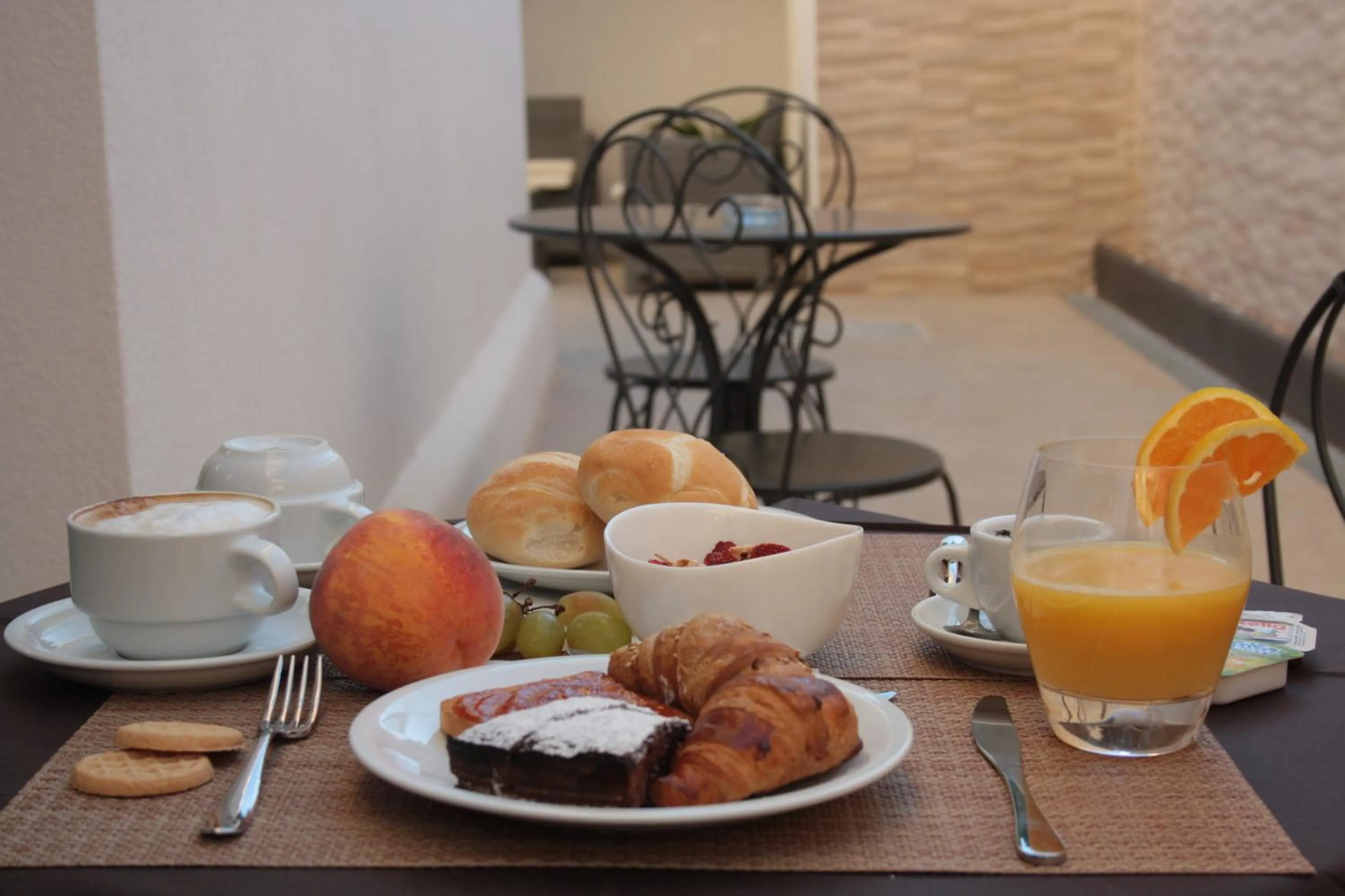 Breakfast in Morello Beach Hotel