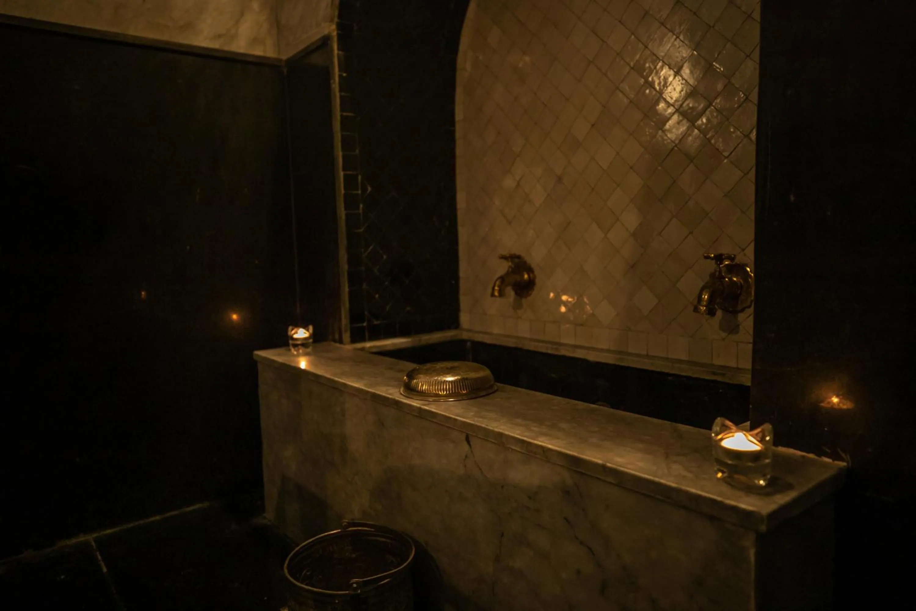 Steam room in Riad Layla