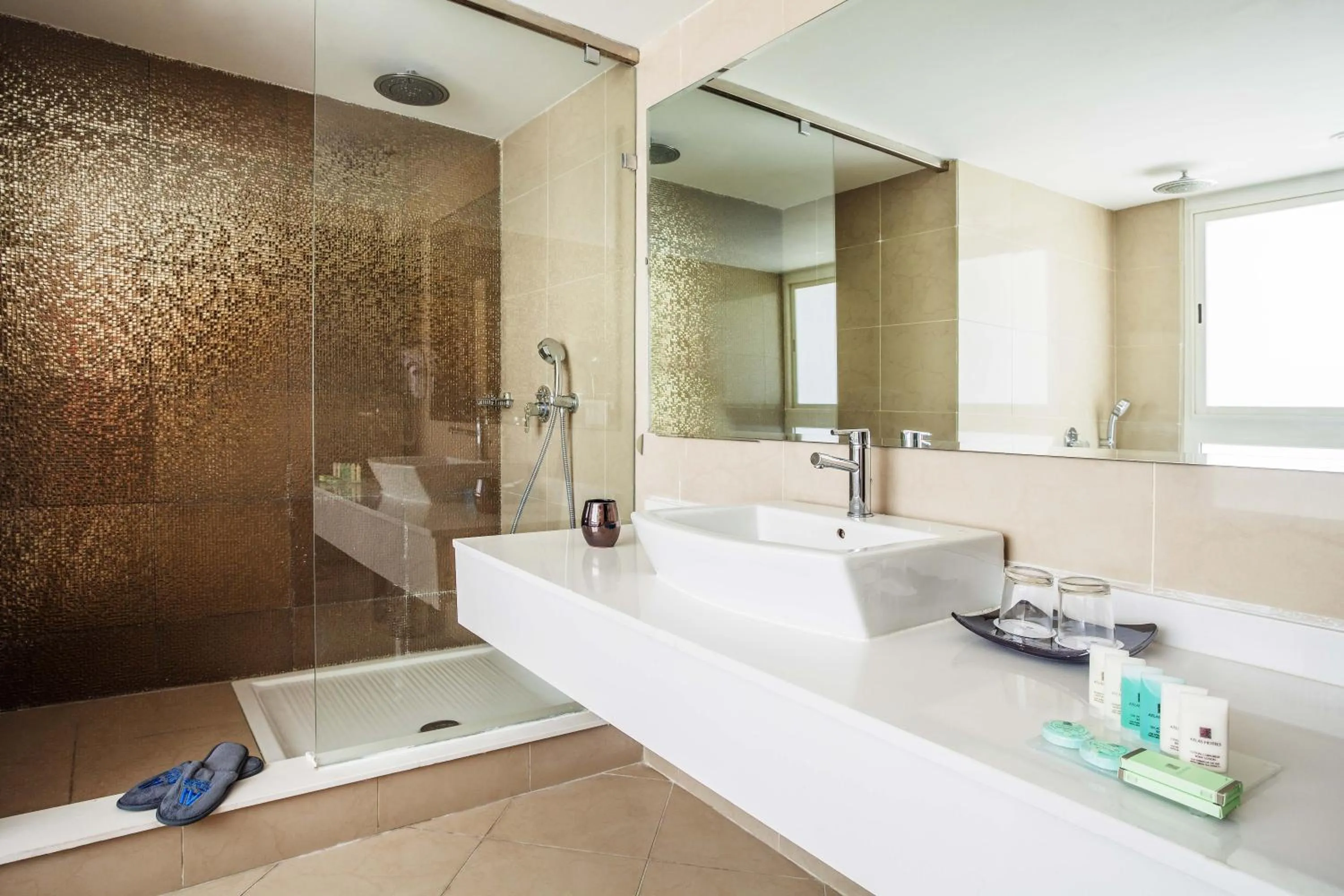 Bathroom in Amadil Ocean Club