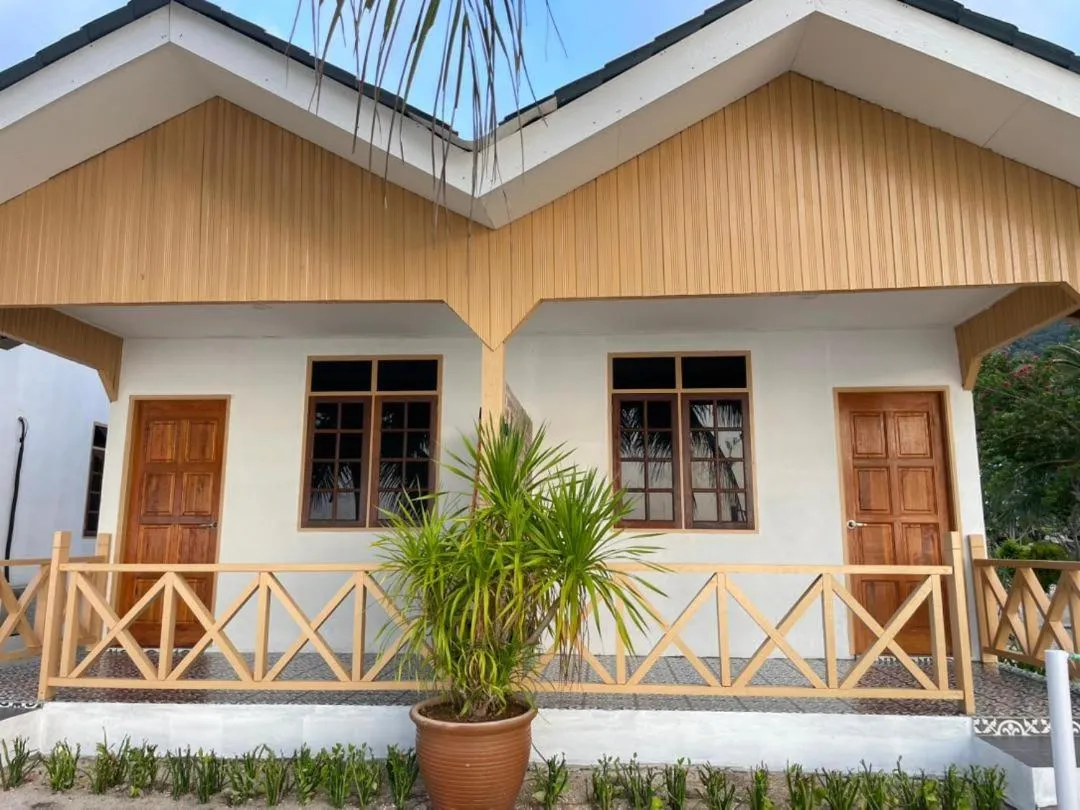 Samudra Beach Chalet
