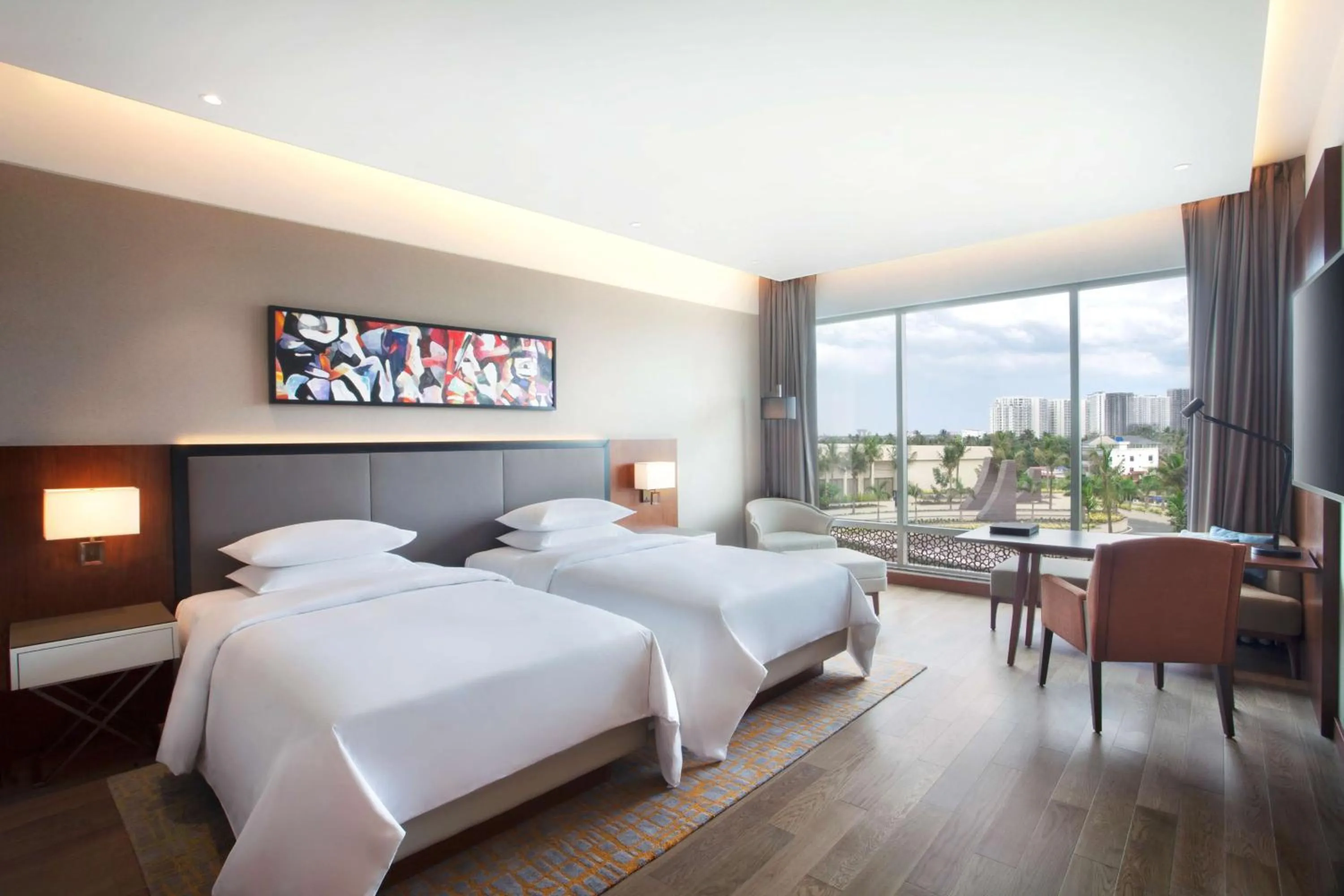 Photo of the whole room, Bed in Grand Hyatt Kochi Bolgatty