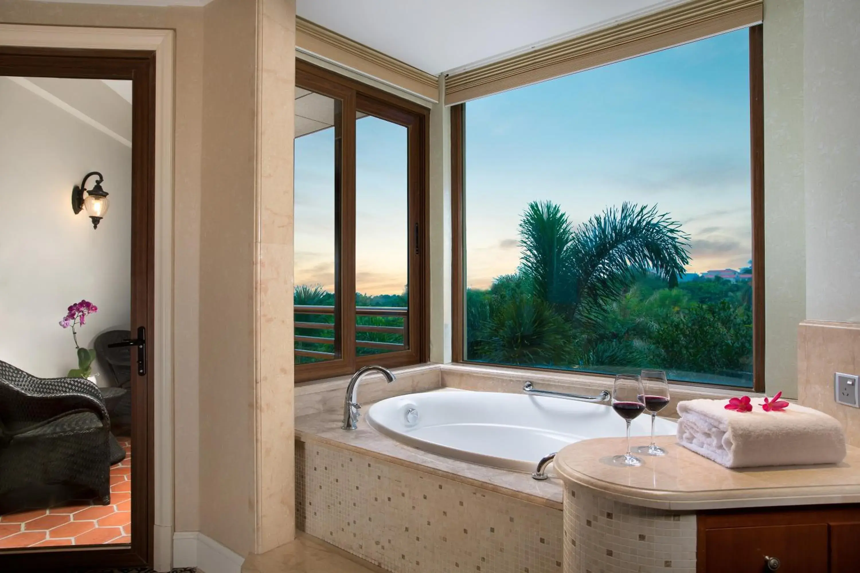 Bath in Seaview Resort Xiamen Bath in Seaview Resort Xiamen