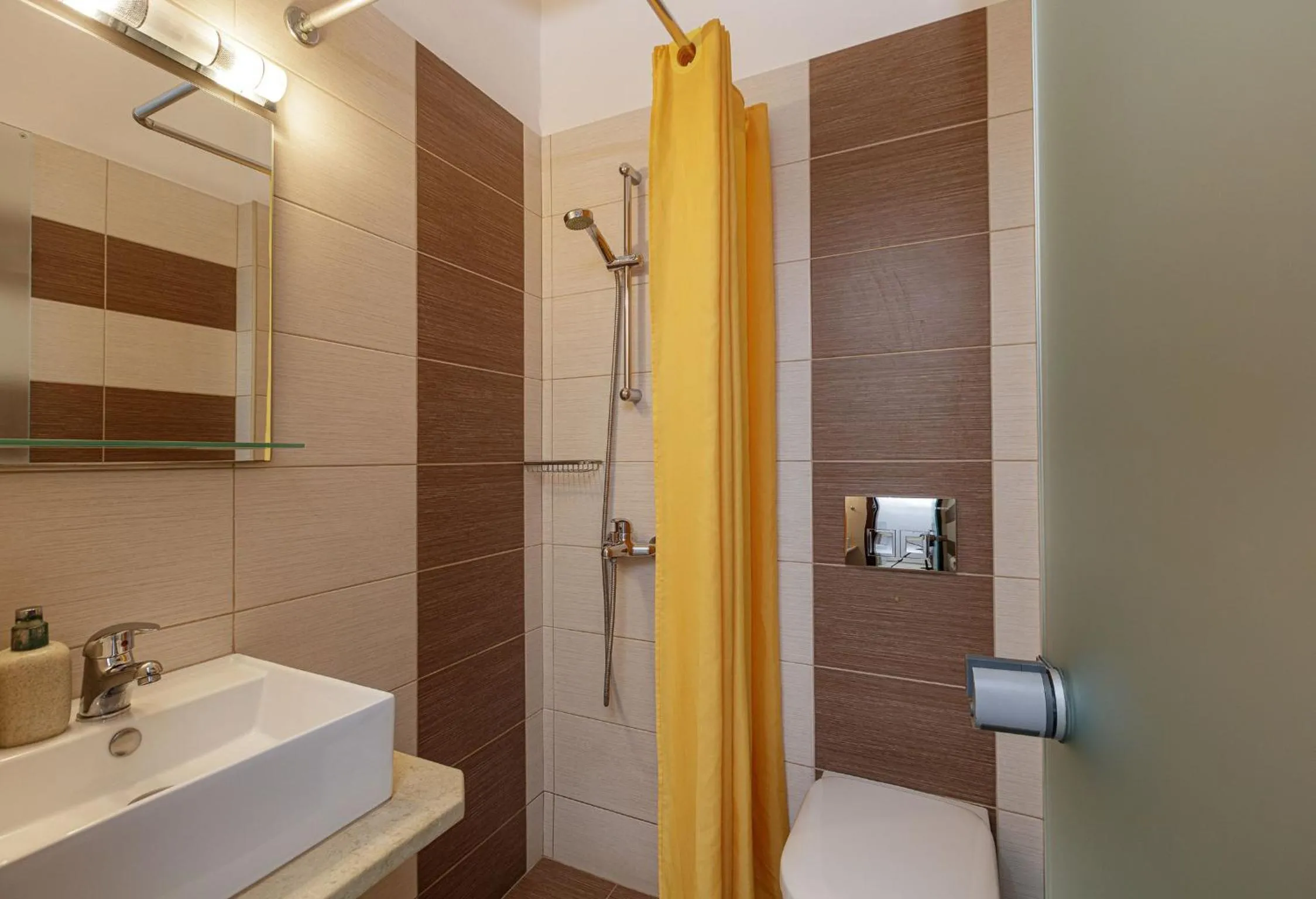 Bathroom in Gio-Ma