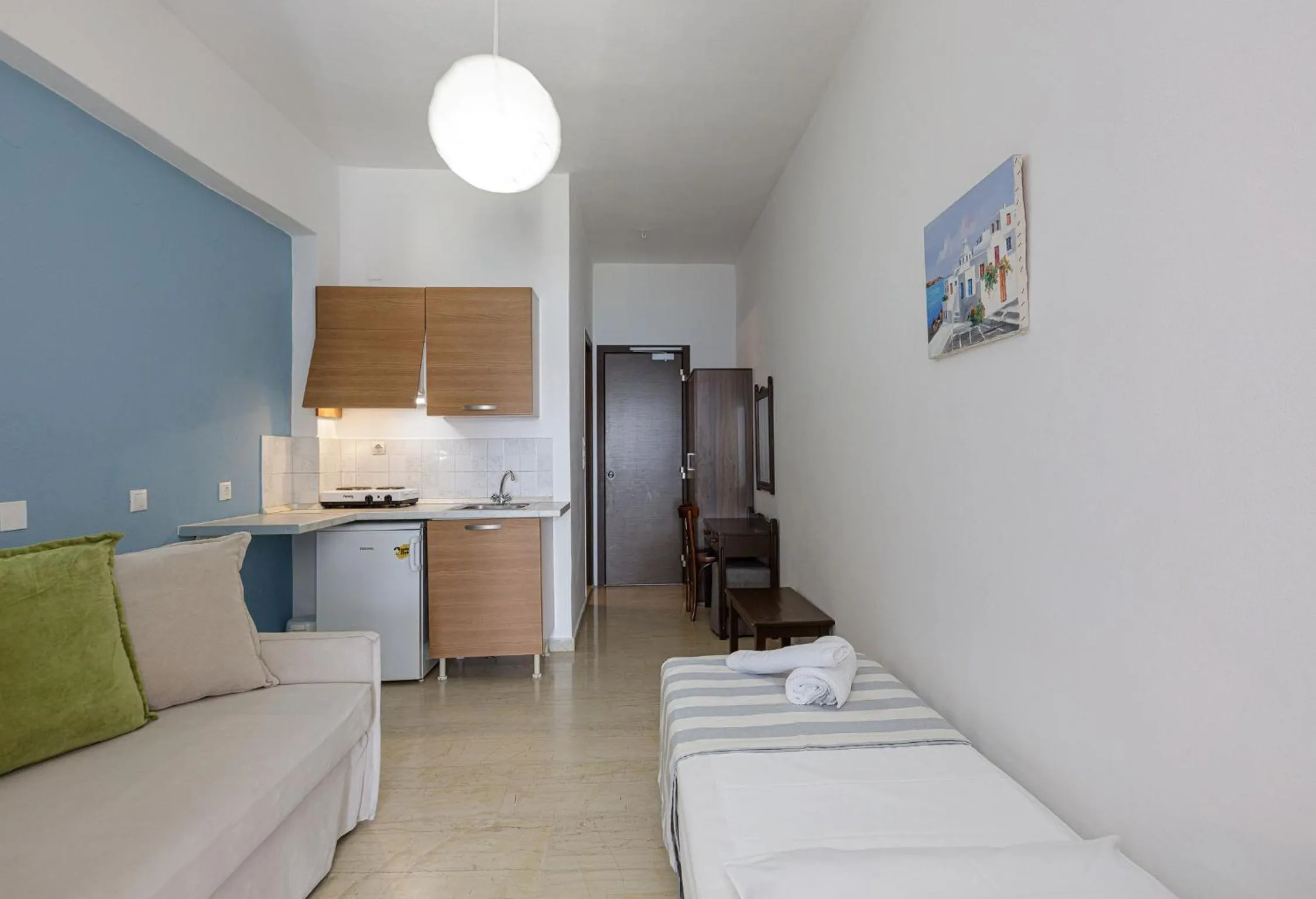 Bedroom, Bed in Gio-Ma