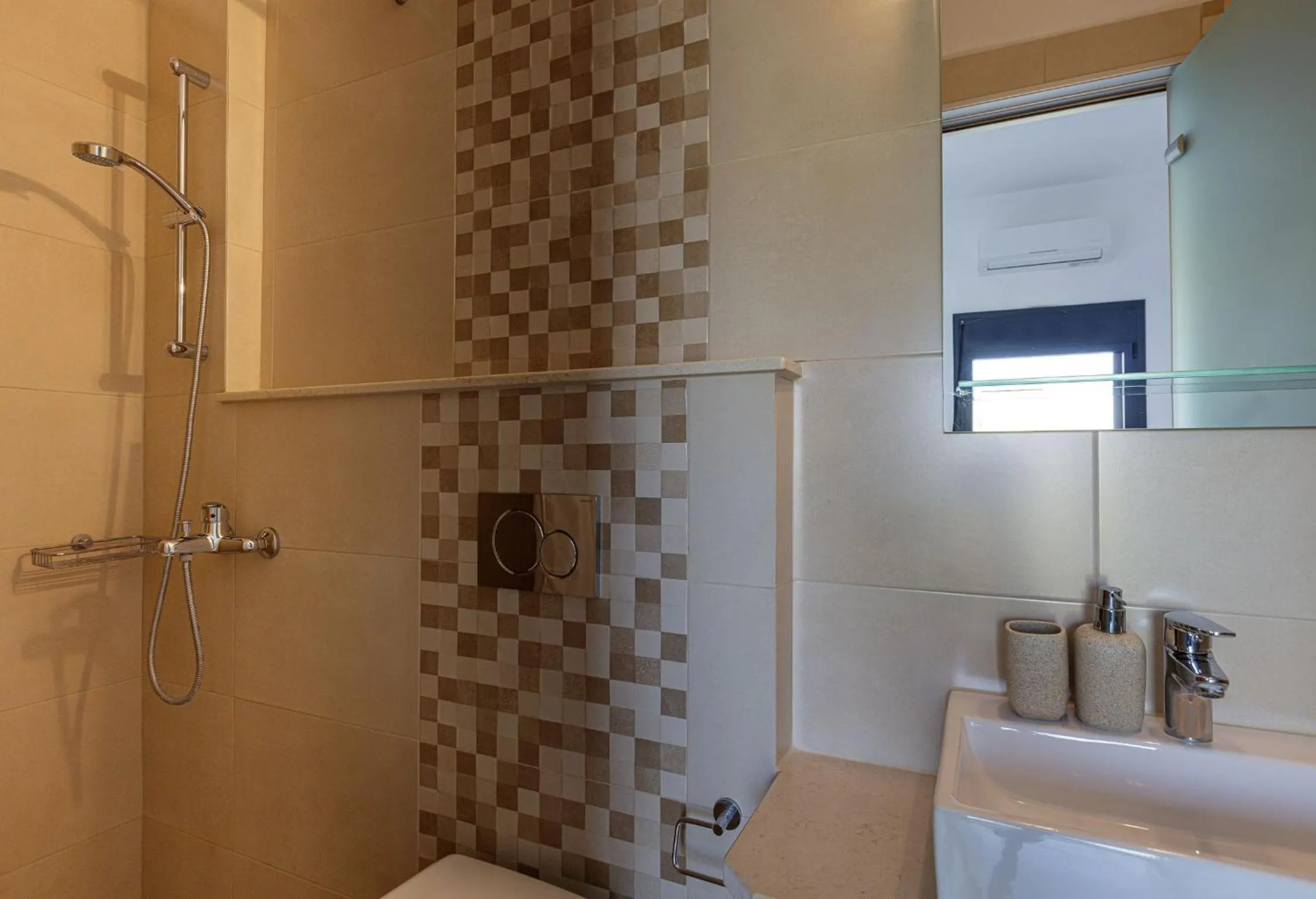 Bathroom in Gio-Ma