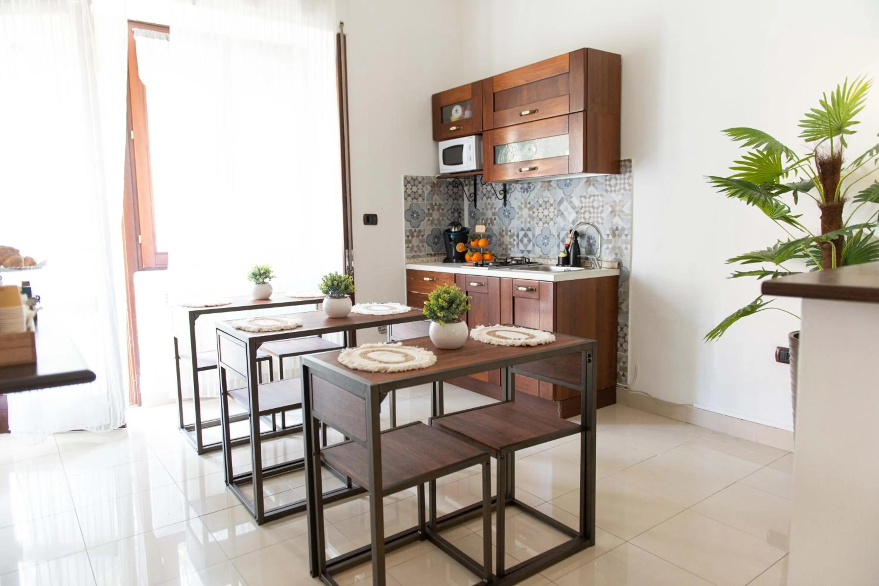 Kitchen or kitchenette in Suite room