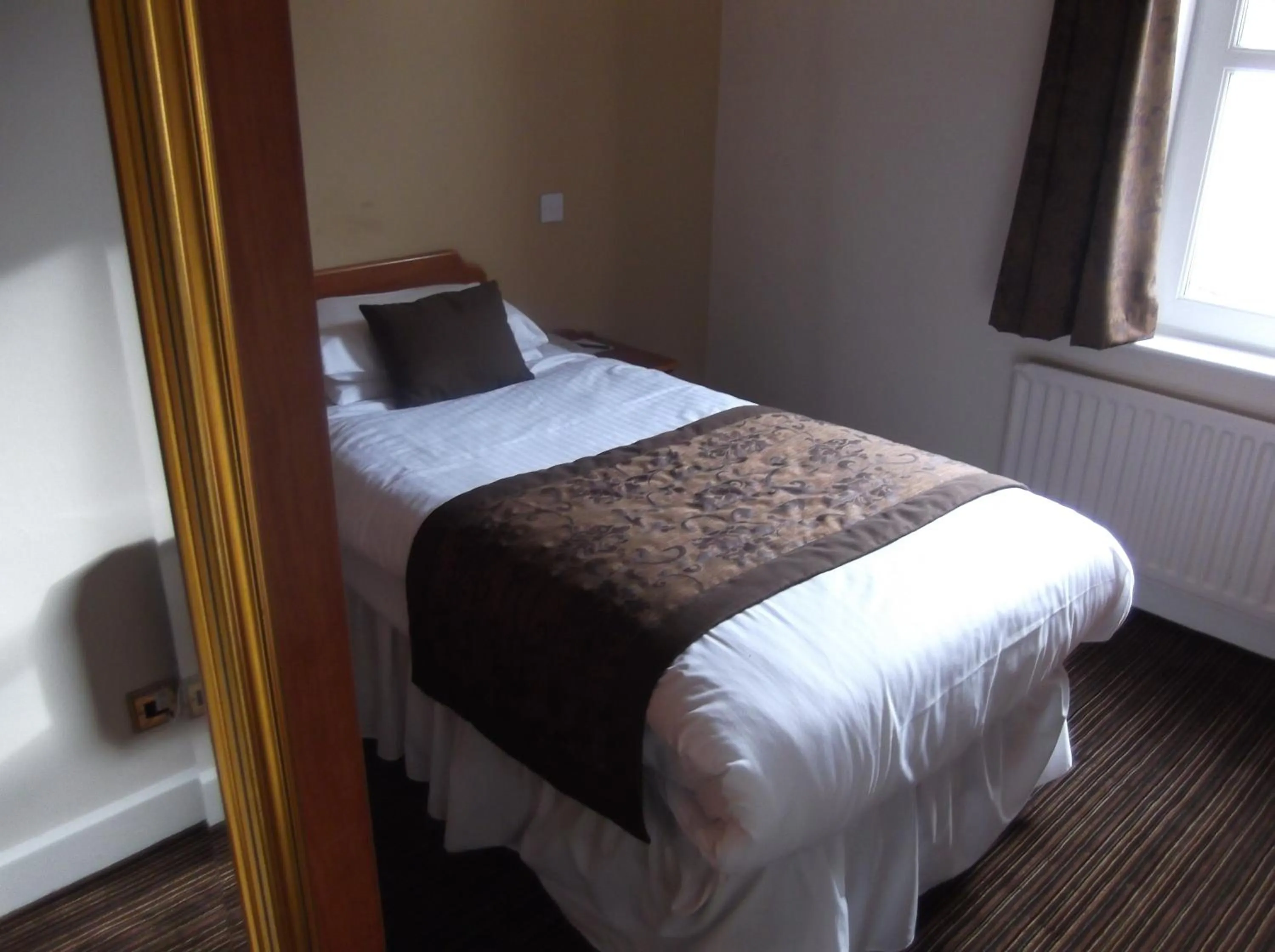Bed in Arrochar Hotel 'A Bespoke Hotel'