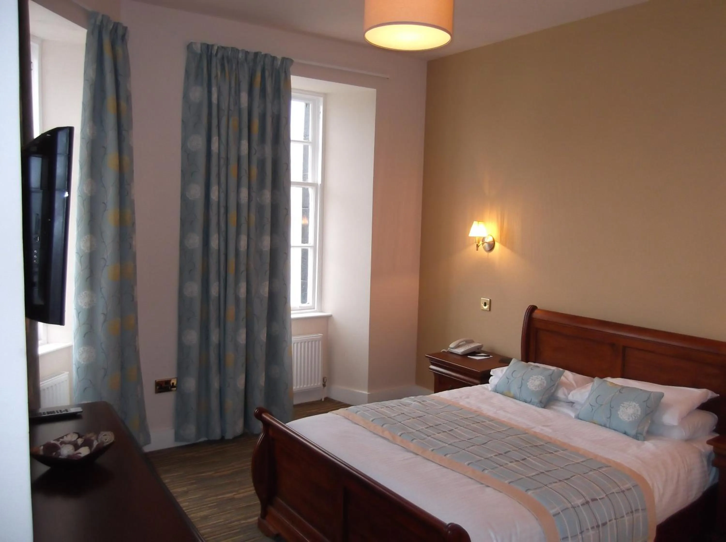 Bed in Arrochar Hotel 'A Bespoke Hotel'