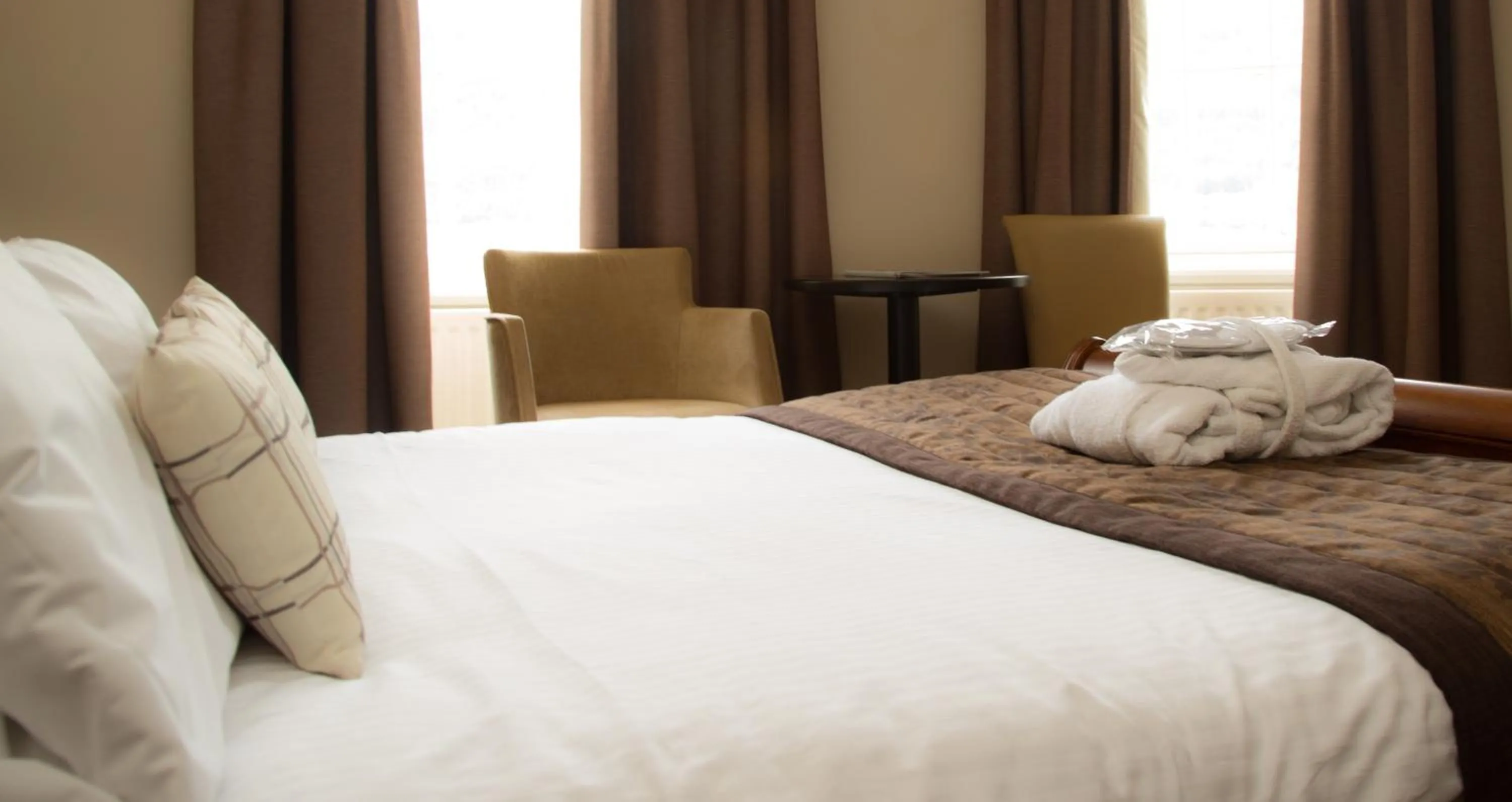 Bedroom, Bed in Arrochar Hotel 'A Bespoke Hotel'