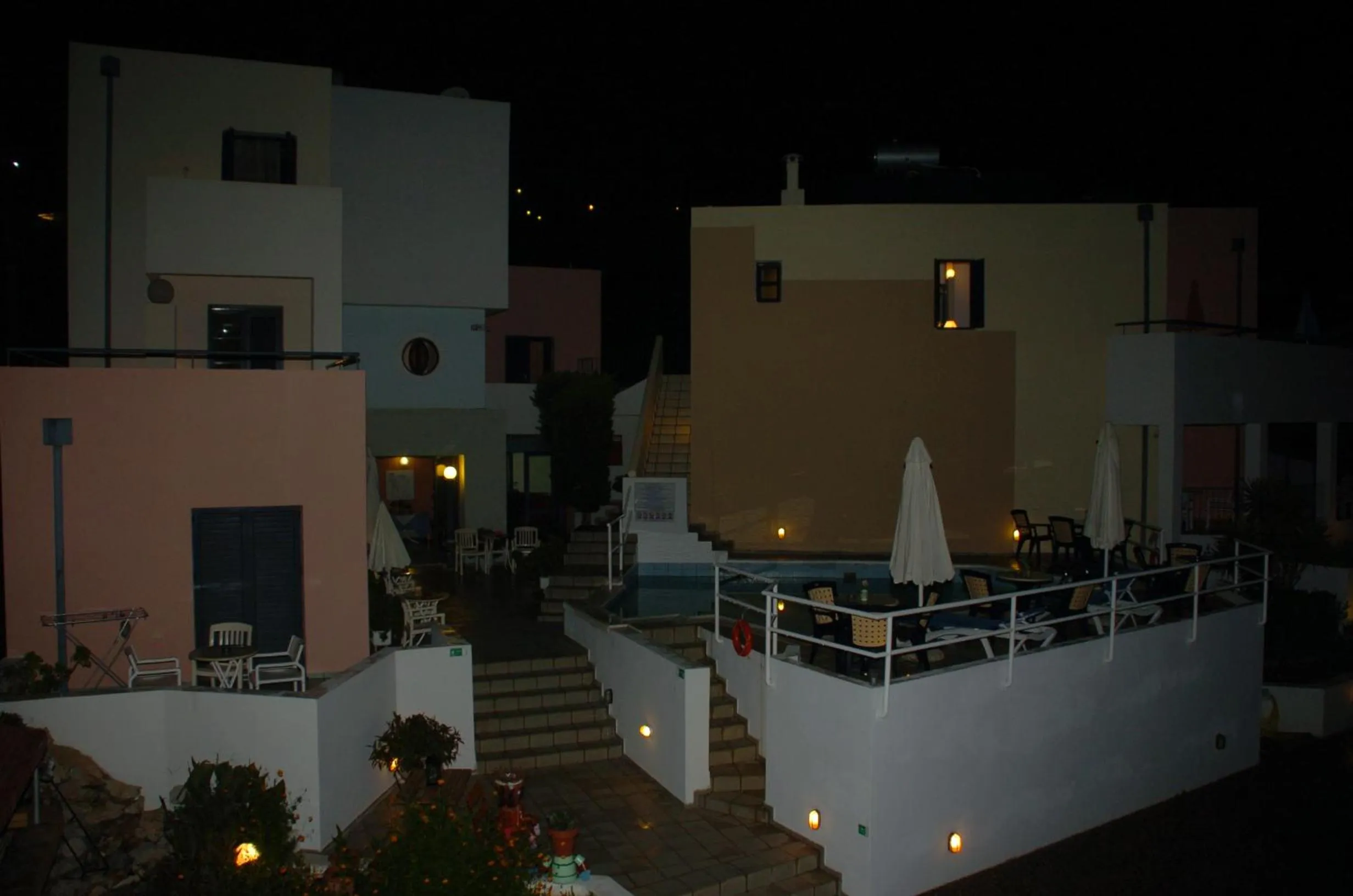 Night in Blue Sky Hotel Apartments