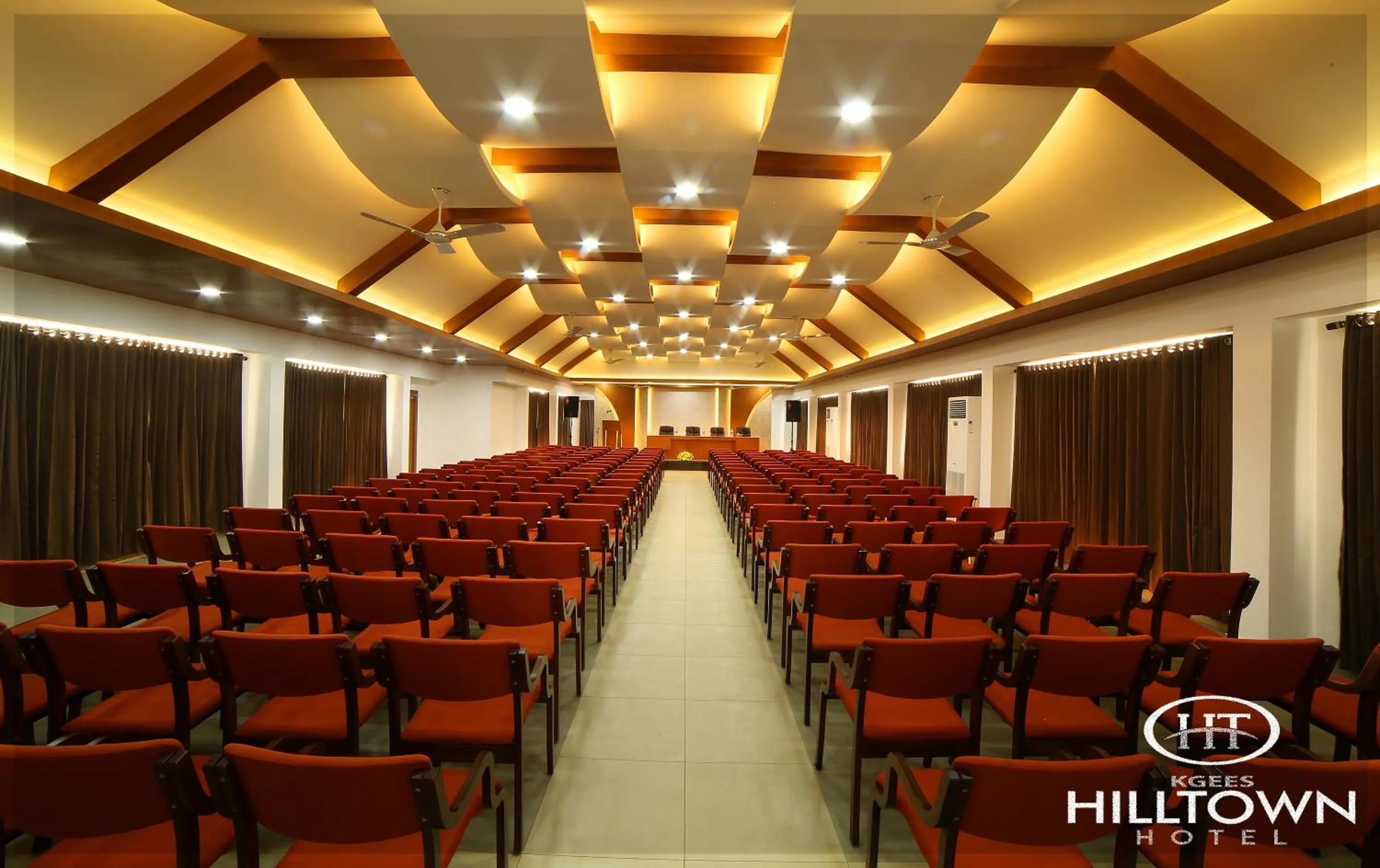 Banquet/Function facilities in Kgees - Hill Town Hotel