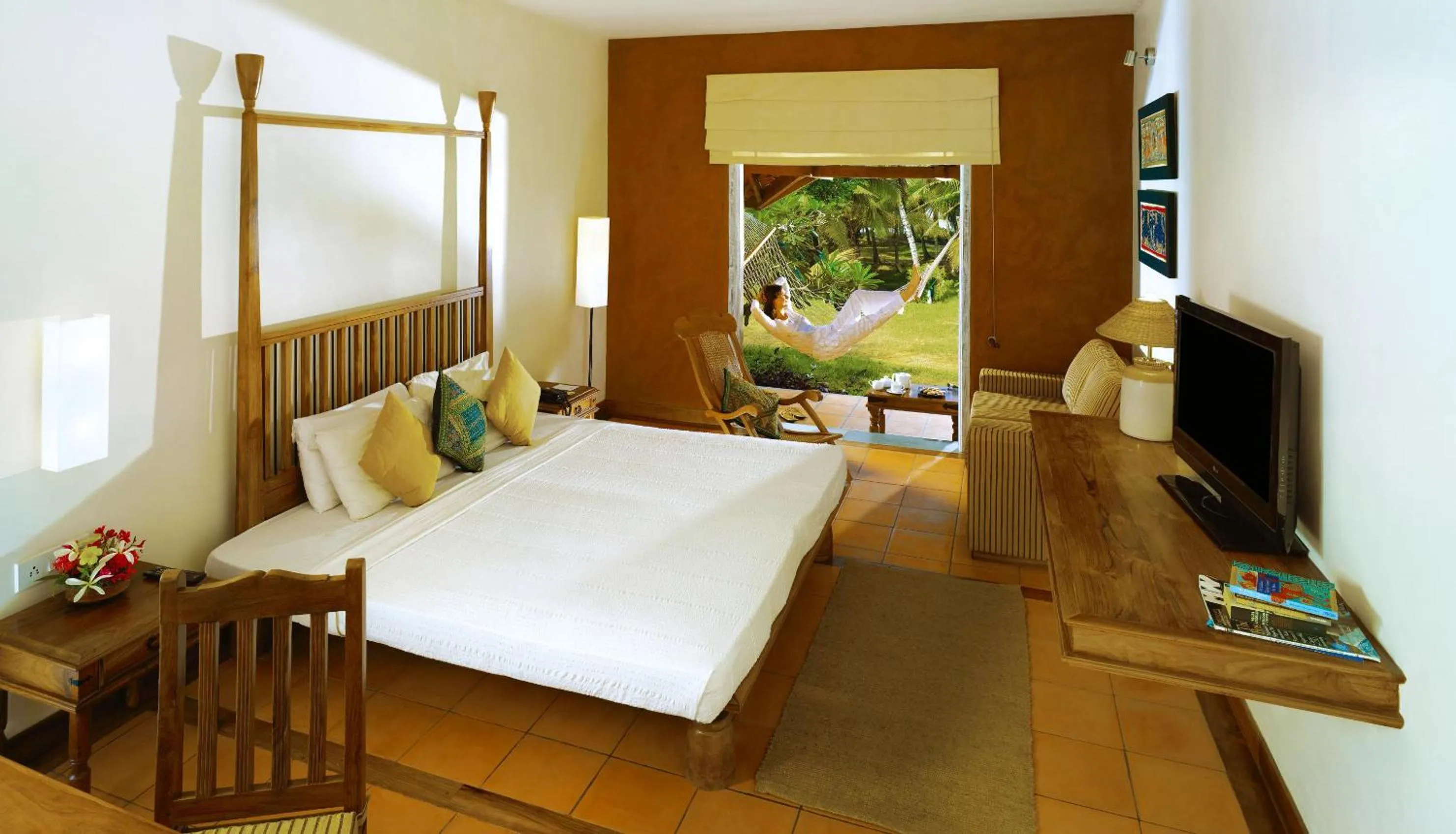 Bedroom, Bed in Poovar Island Resort