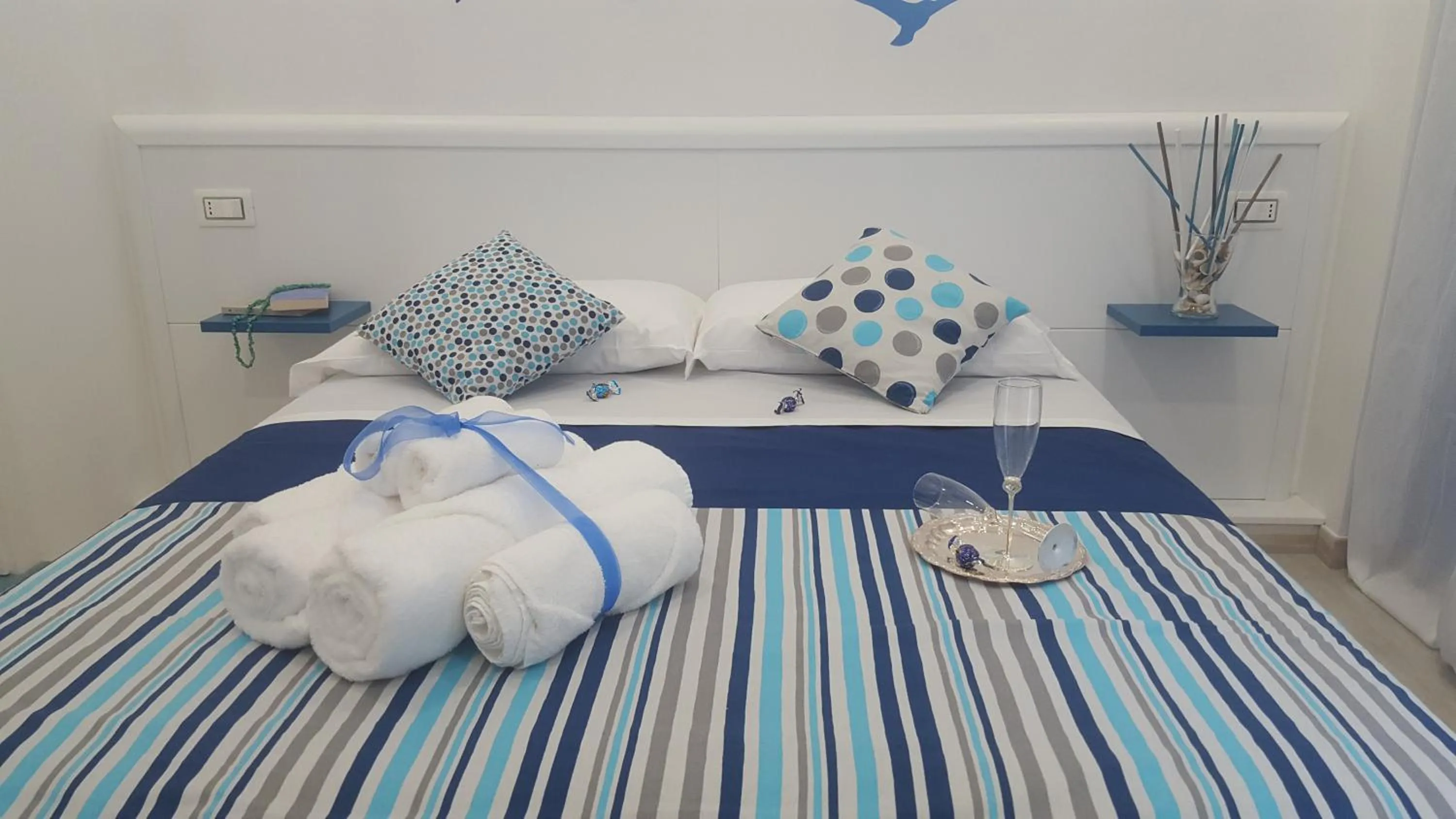 Bedroom in RESIDENZA BURMARIA Free Parking