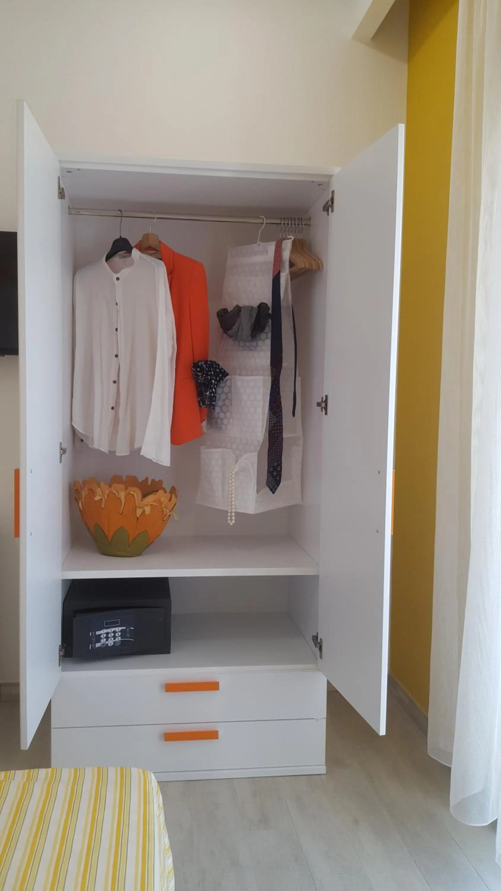 Bedroom in RESIDENZA BURMARIA Free Parking