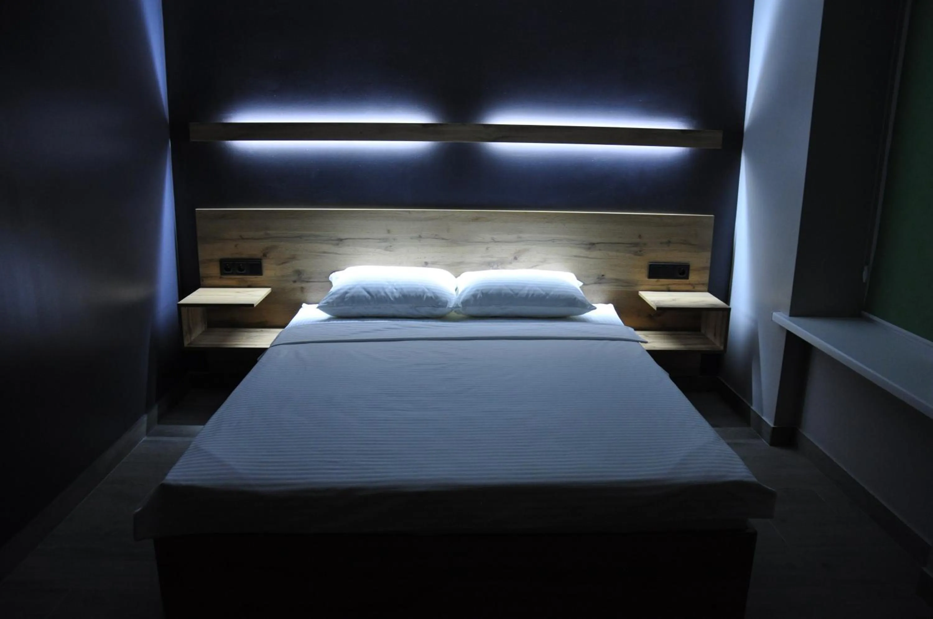 Bed in FULL HOUSE capsule hostel