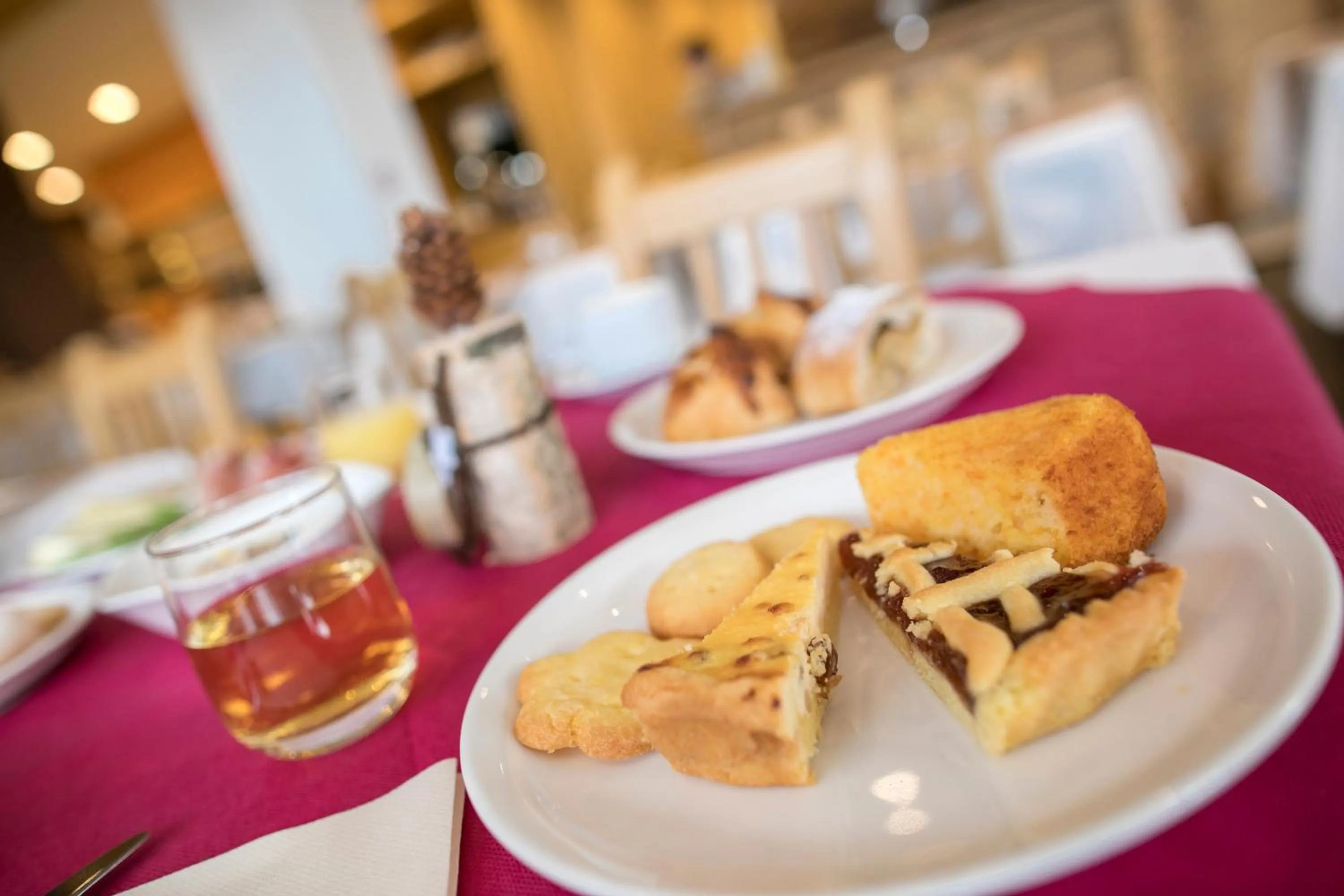 Breakfast in Hotel Luna Bianca Folgaria