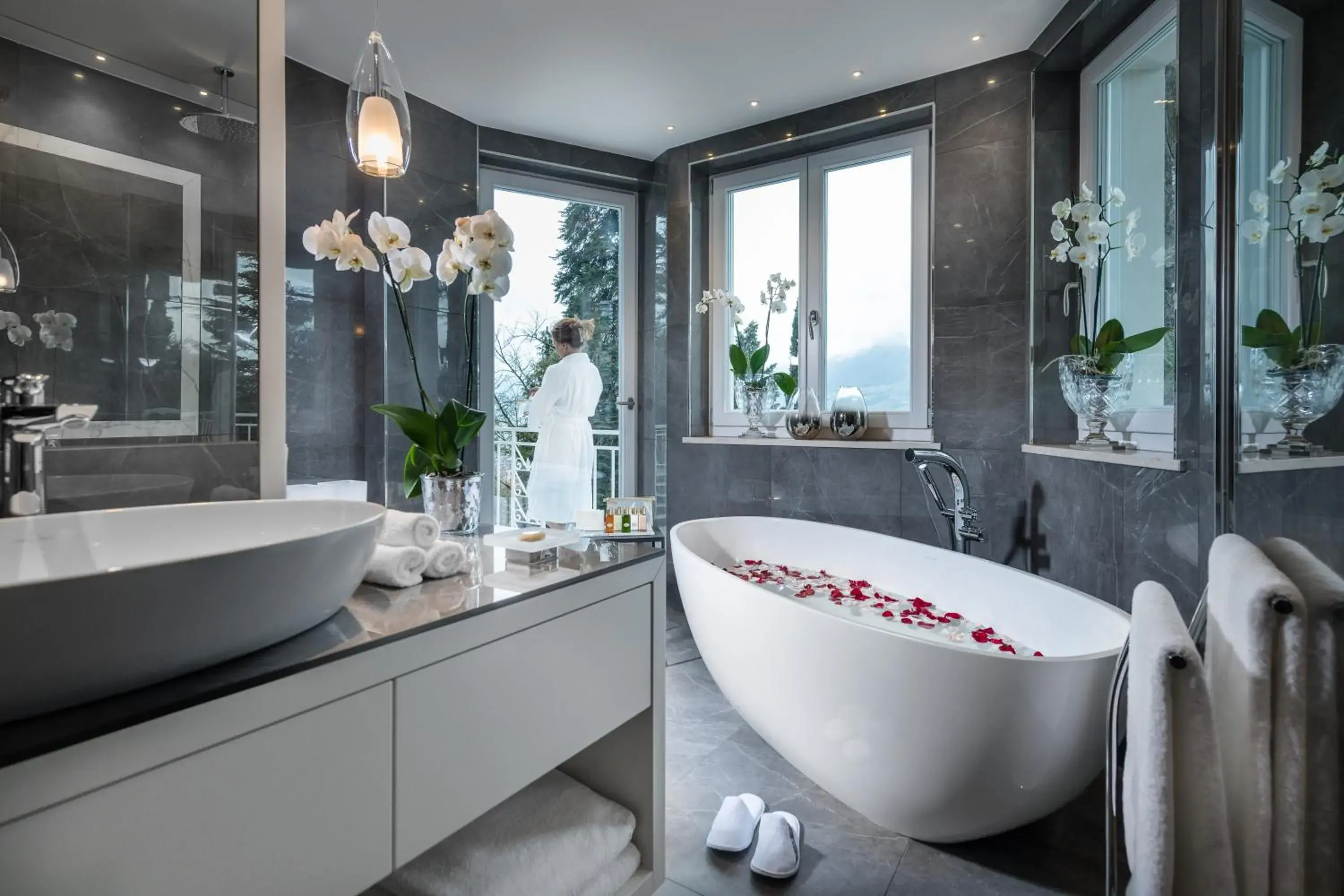 Bathroom in Villa Eden a member of Leading Hotels of the World Bathroom in Villa Eden a member of Leading Hotels of the World