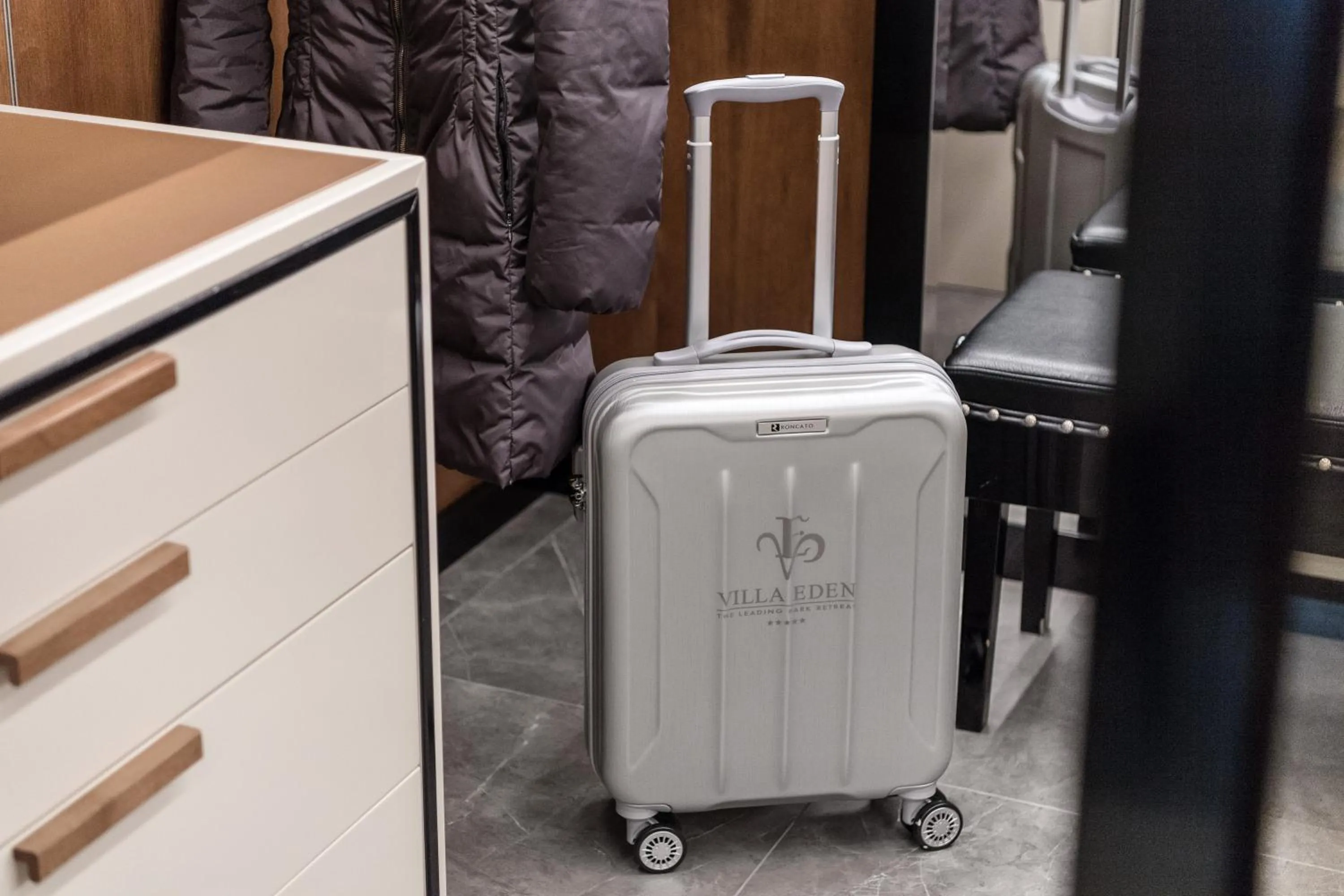 microwave in Villa Eden a member of Leading Hotels of the World