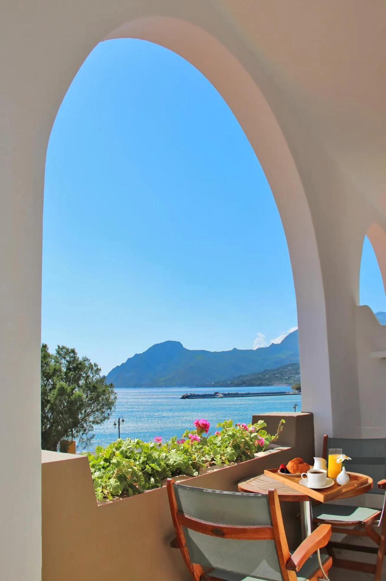Balcony/Terrace in Alianthos Beach Hotel