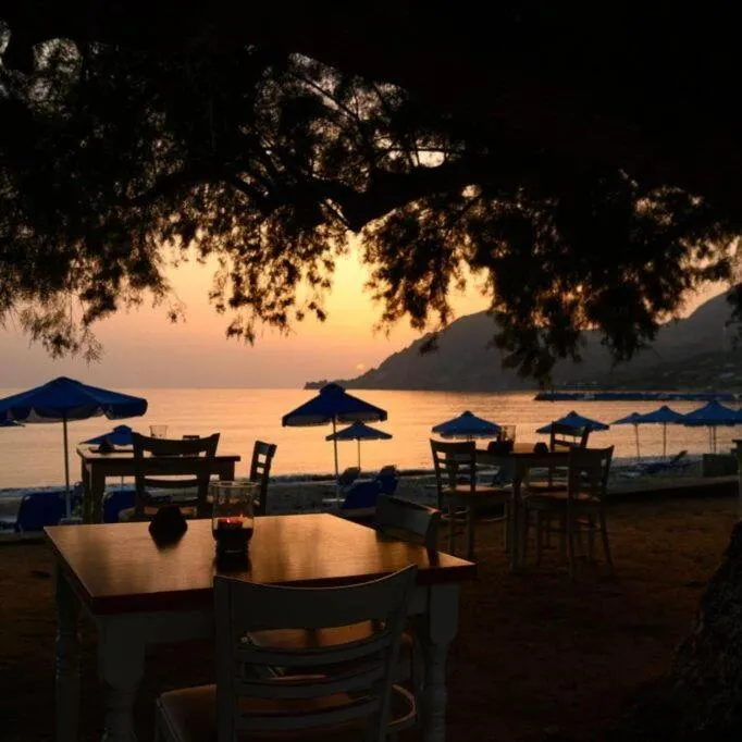 Restaurant/places to eat in Alianthos Beach Hotel