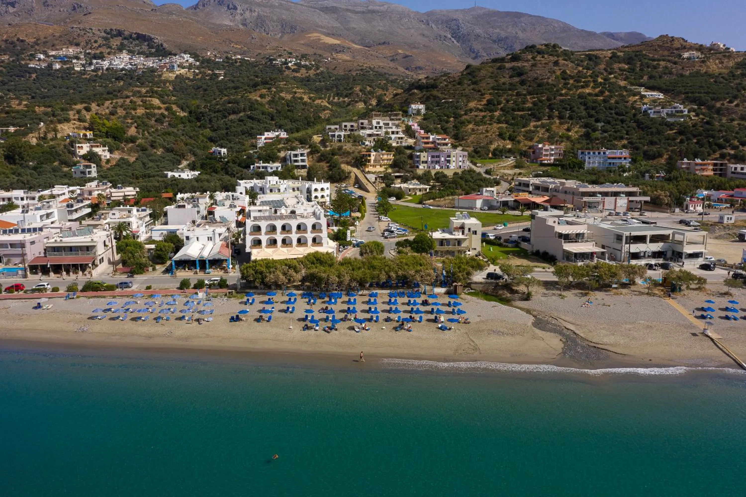 Property building in Alianthos Beach Hotel
