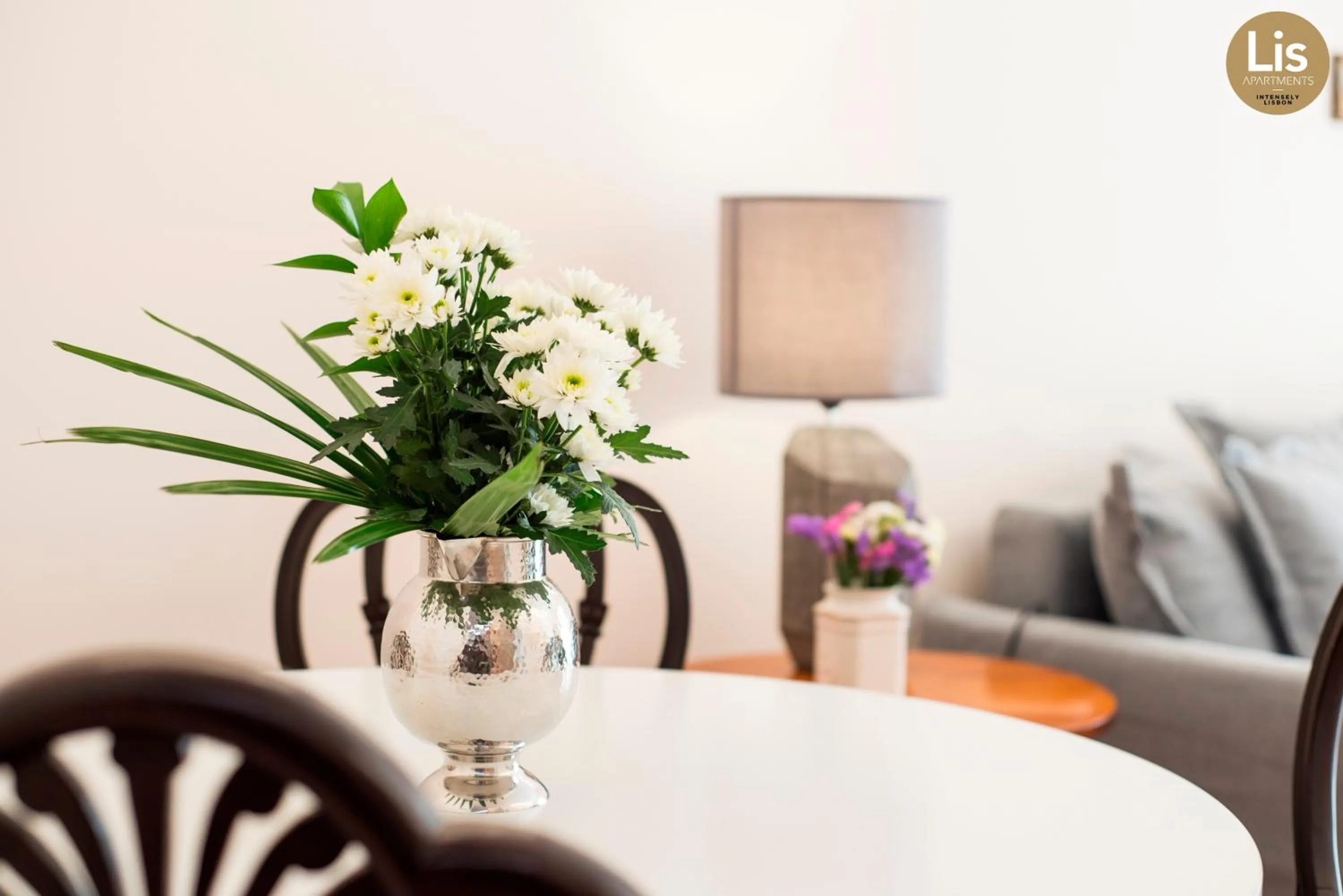 Spring in Lis Apartments