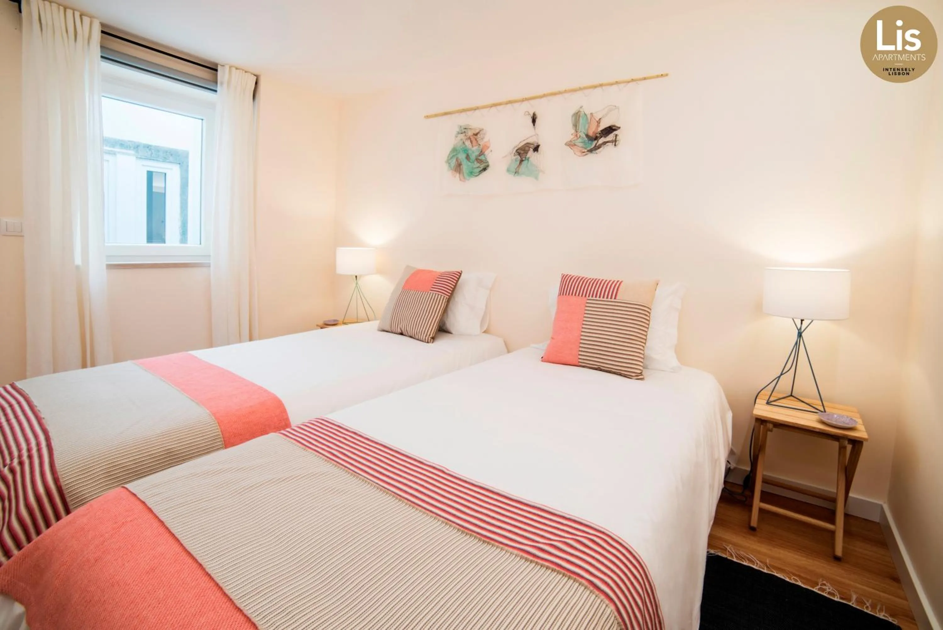 Spring, Bed in Lis Apartments