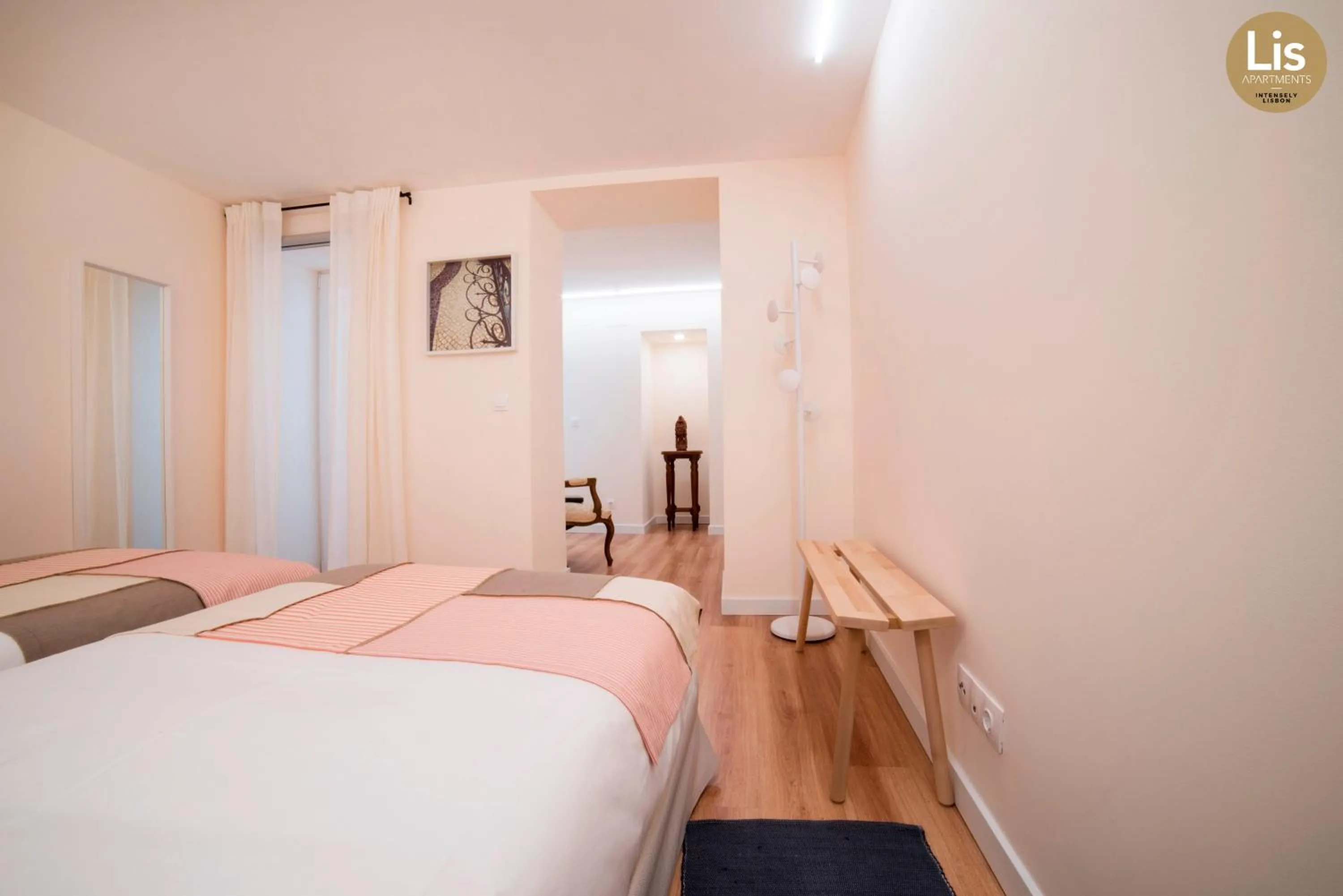 Photo of the whole room, Bed in Lis Apartments