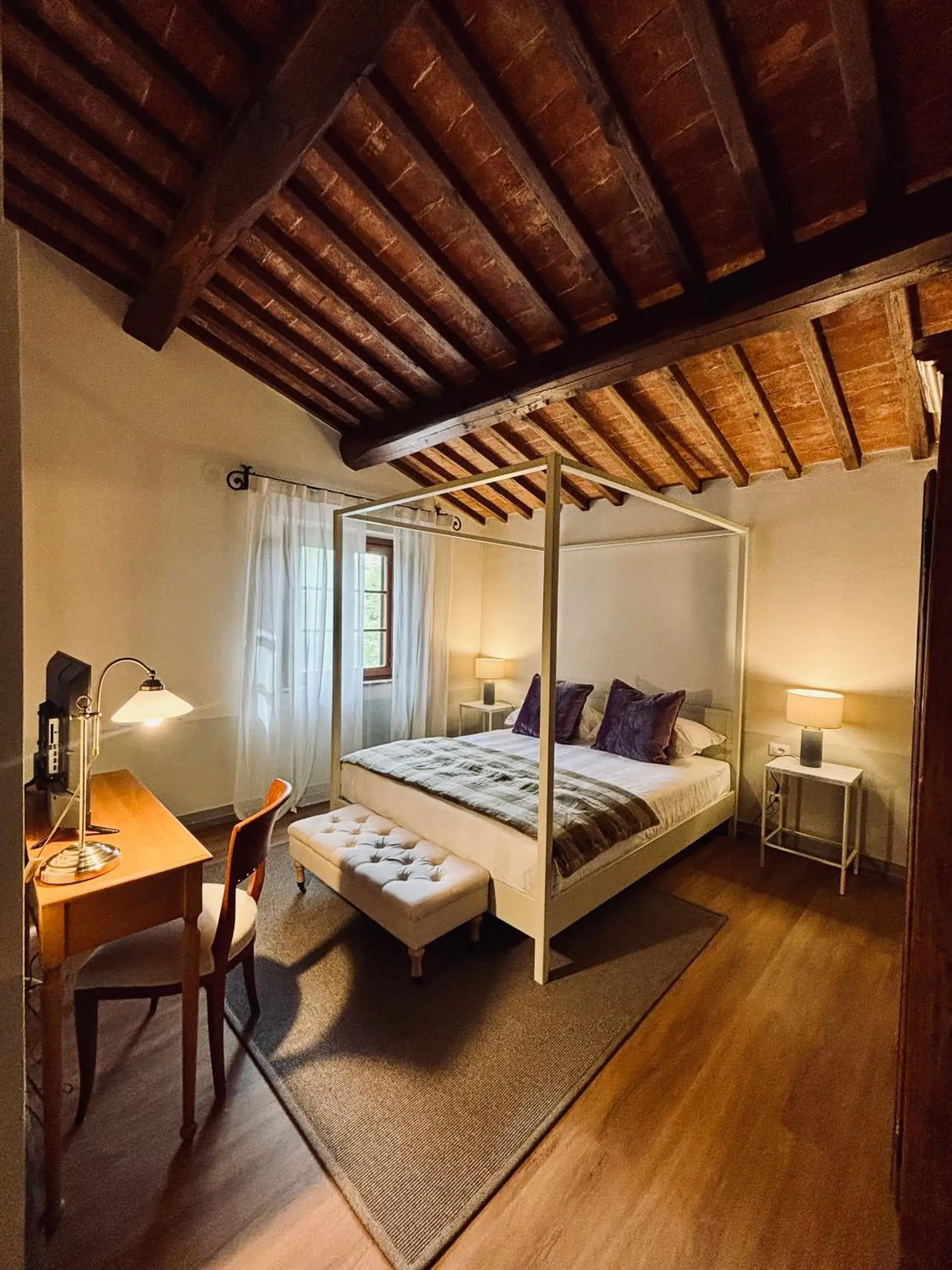 Classic Double Room in Tenuta Sant'Ilario Classic Double Room in Tenuta Sant'Ilario