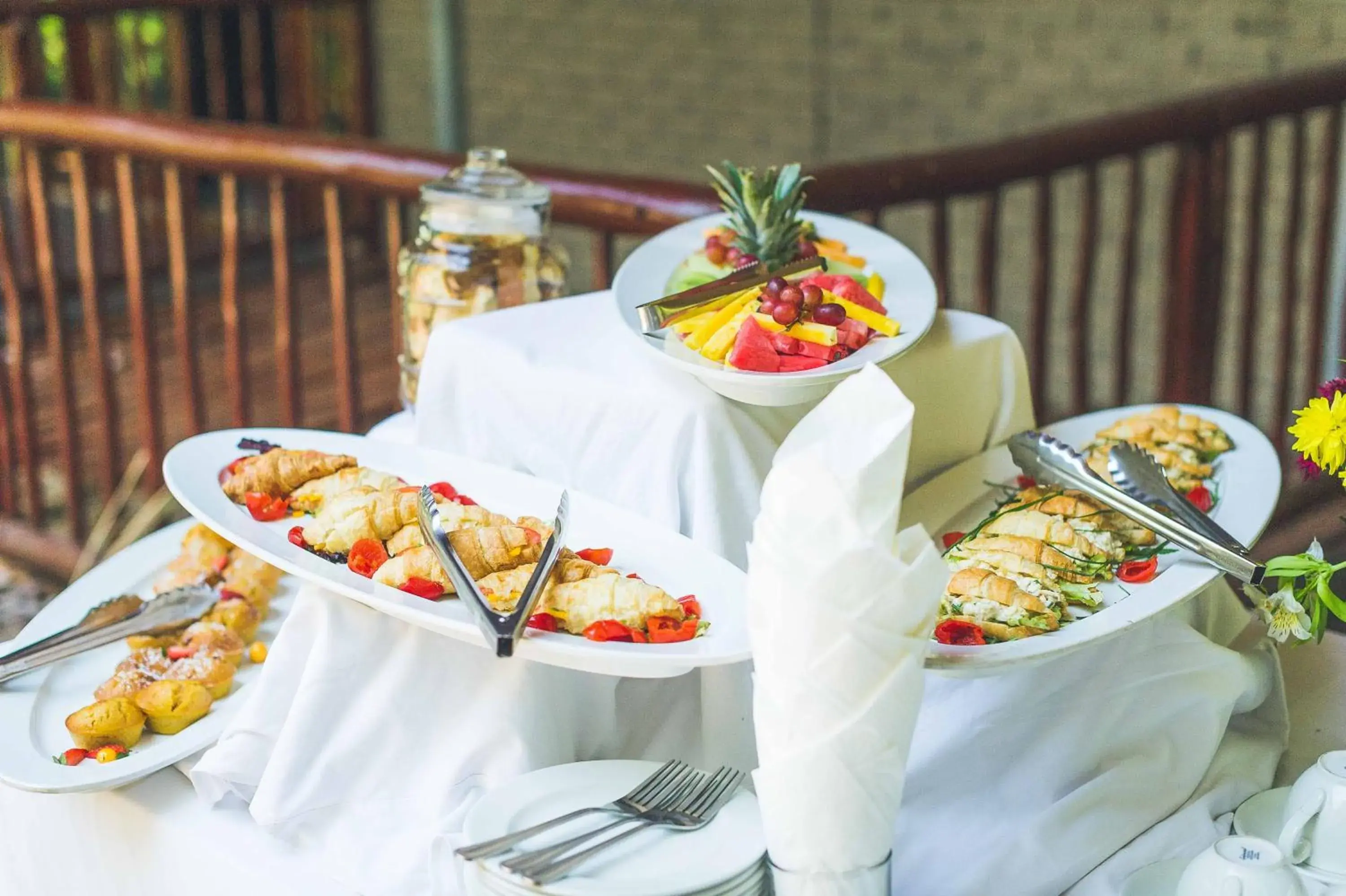 Restaurant/places to eat in The Blades Restaurant/places to eat in The Blades