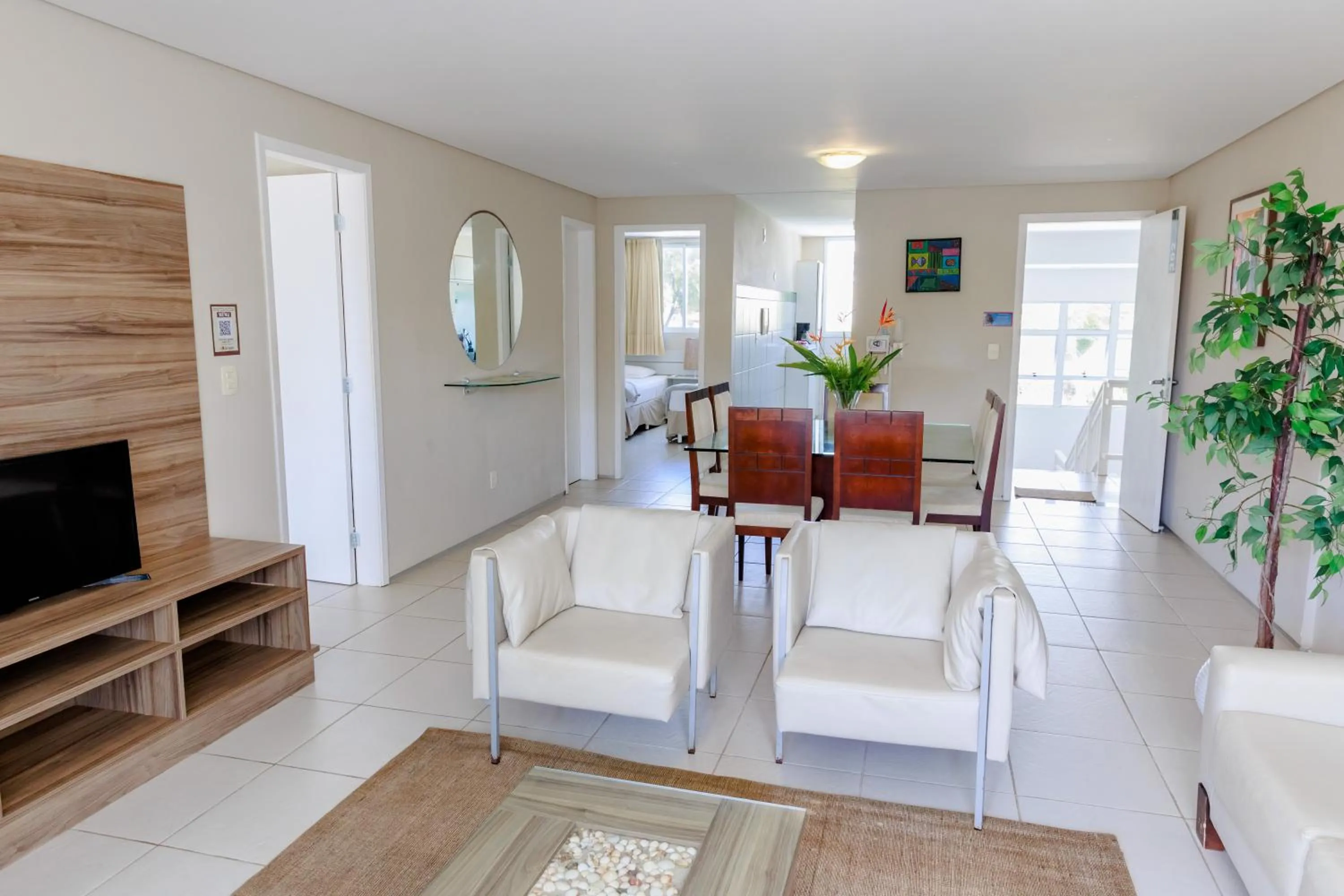 Living room in Atlantic Palace Family inn