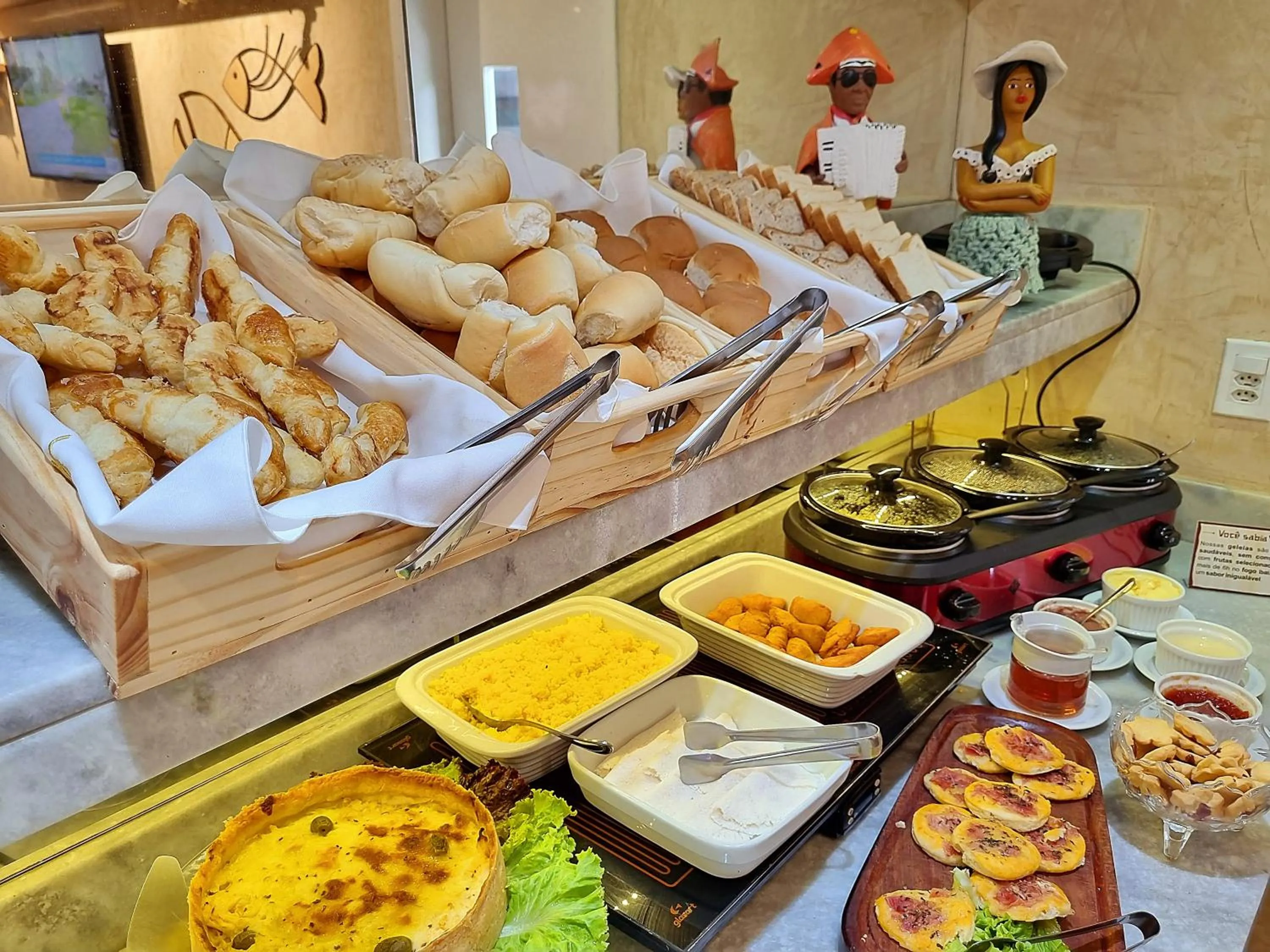 Breakfast in Atlantic Palace Family inn