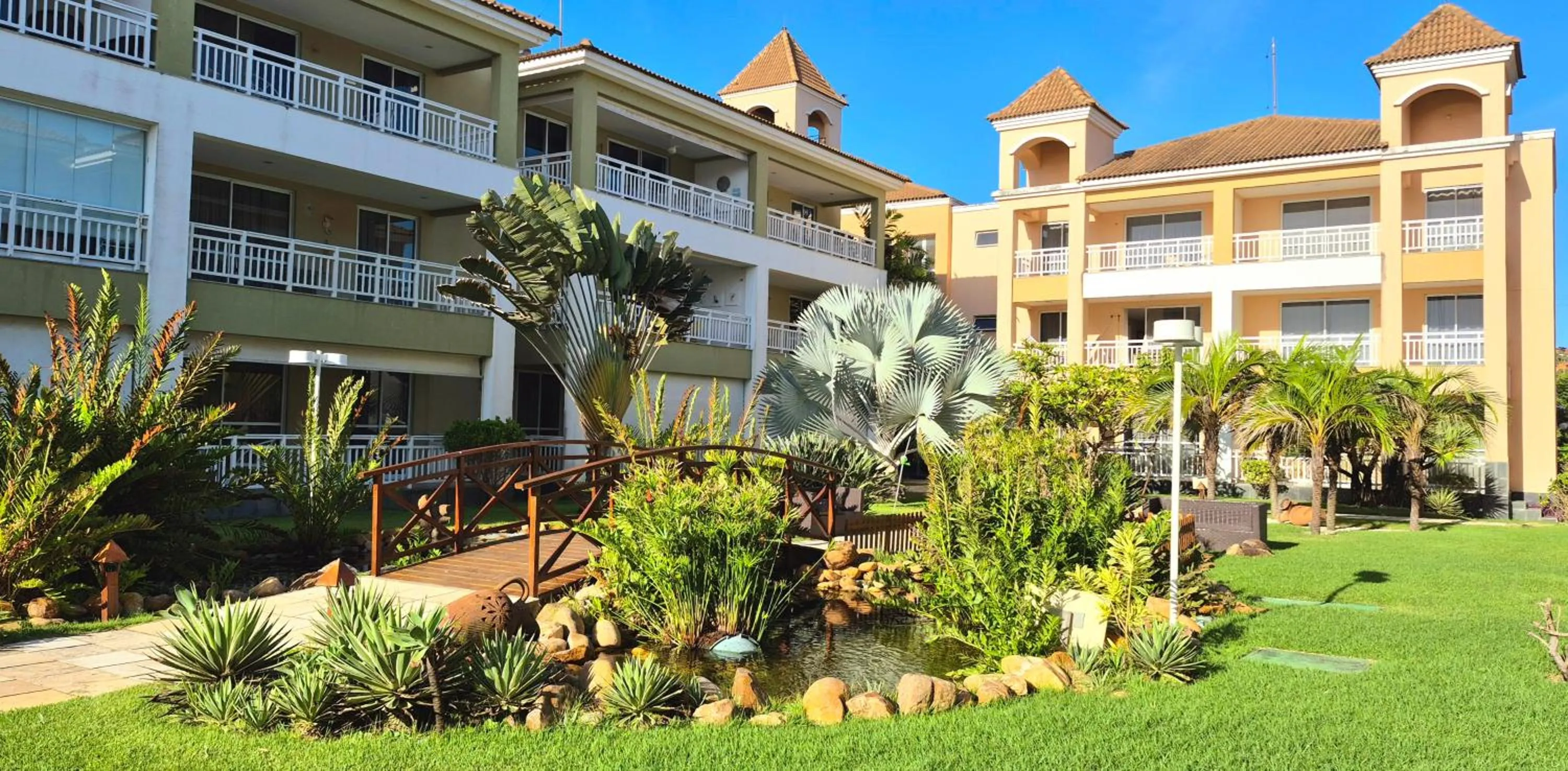 Garden in Atlantic Palace Family inn