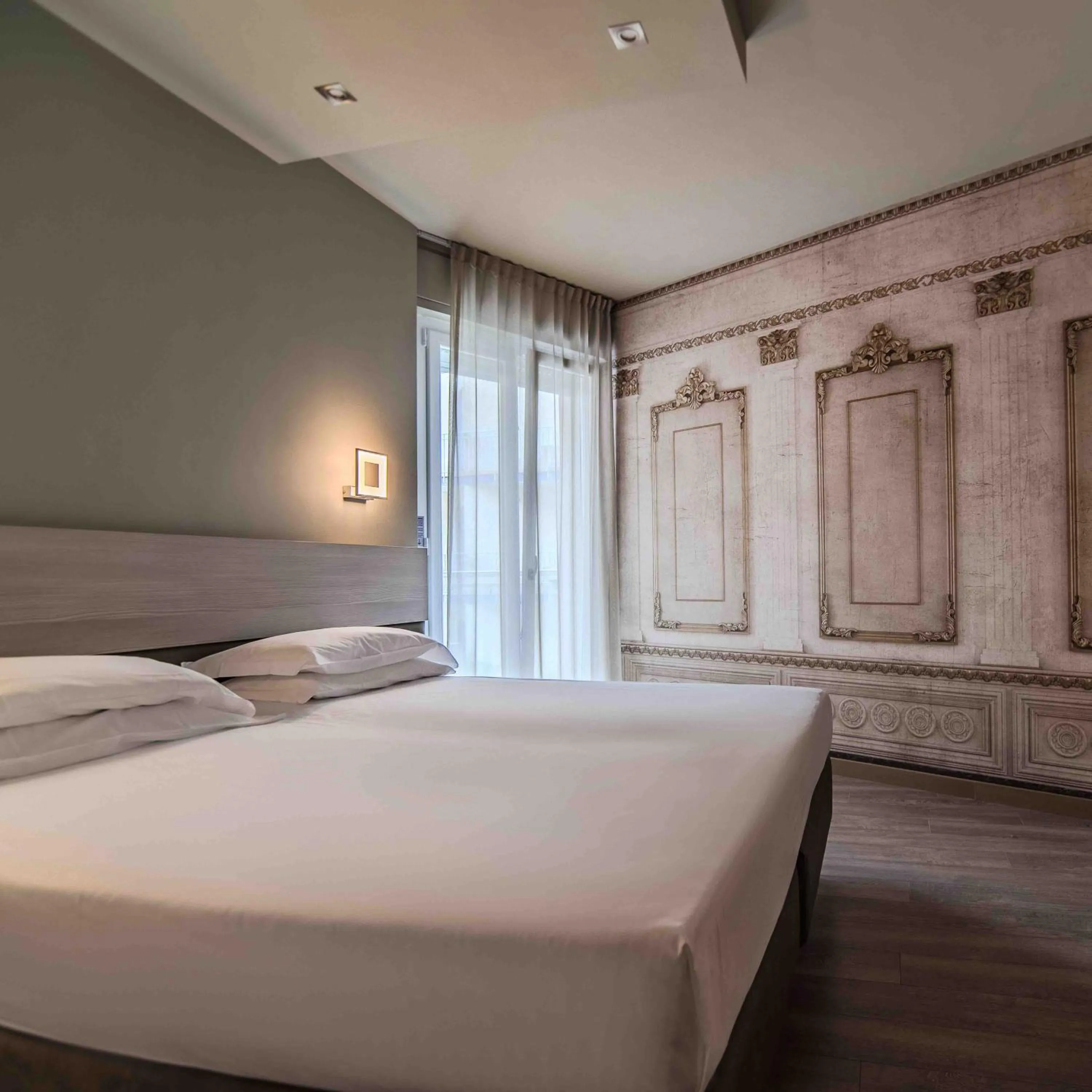 Bedroom, Bed in Hotel Cesare Augustus