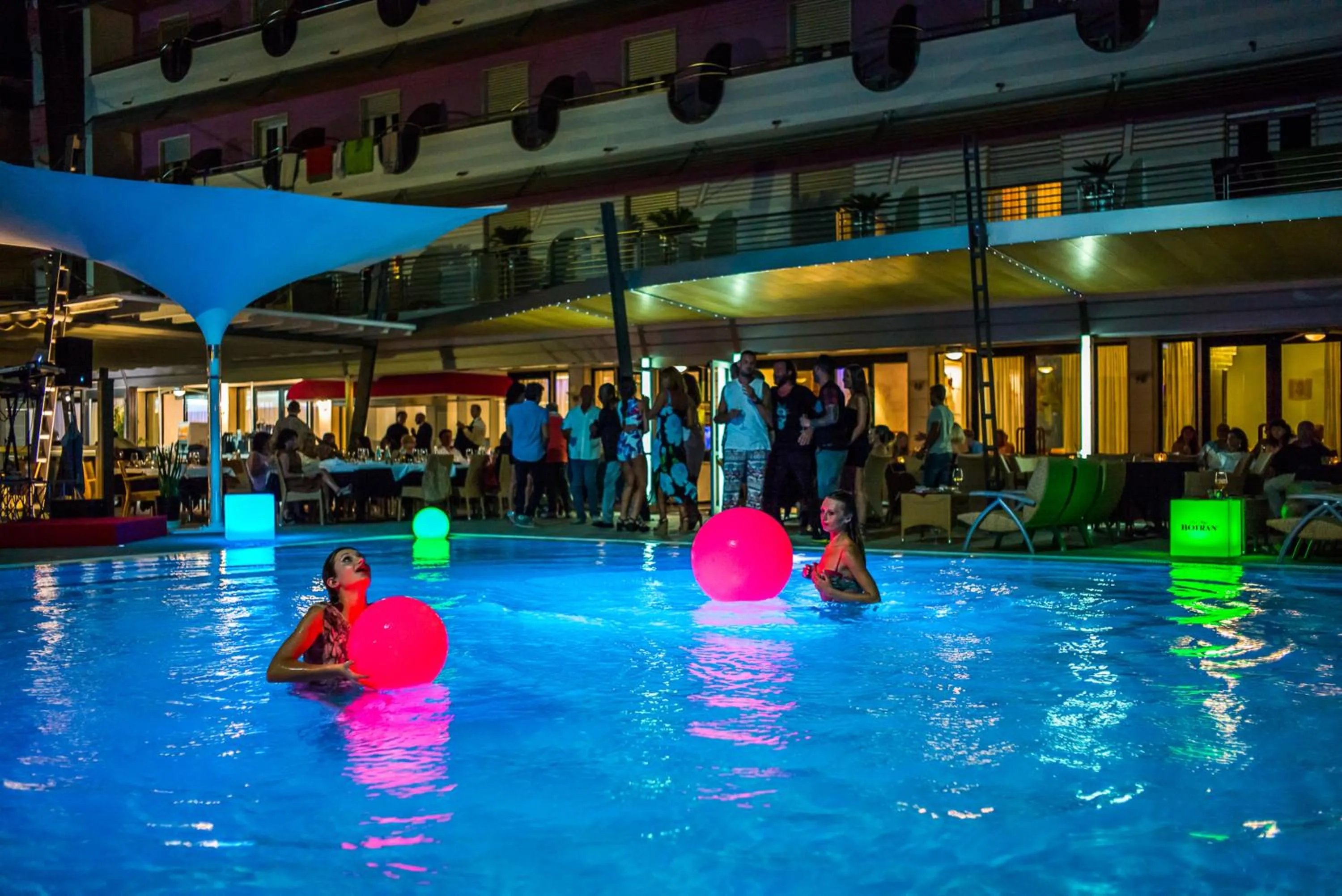 Pool view in Hotel Cesare Augustus