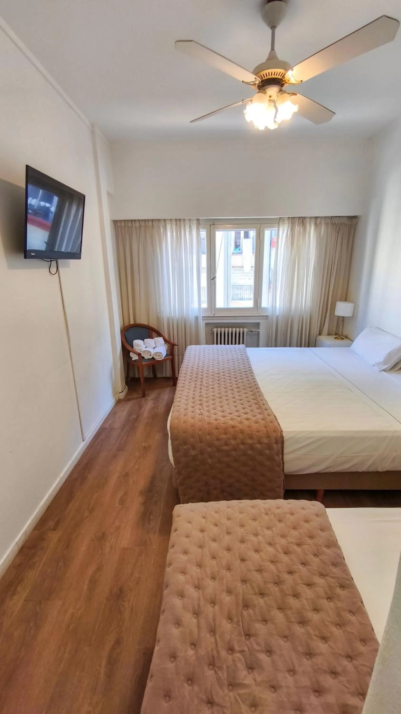 Bed in Argentino Hotel