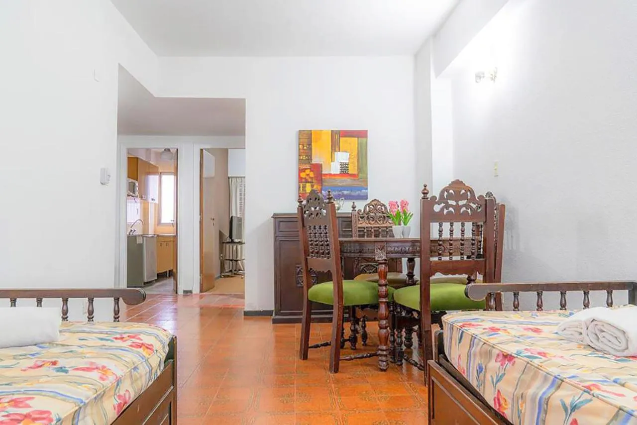 Photo of the whole room, Bed in Argentino Hotel