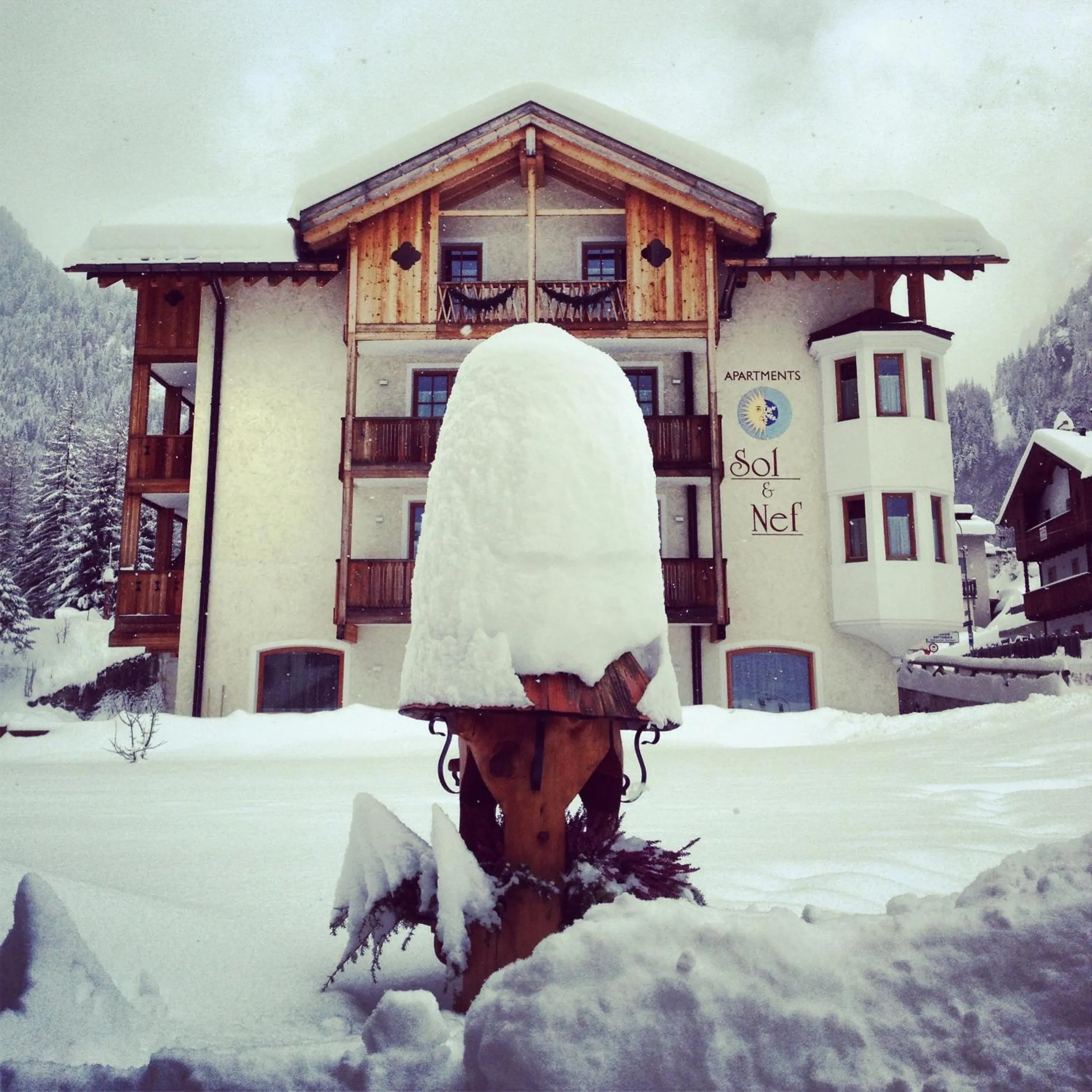 Facade/entrance in Apartments Sol E Nef