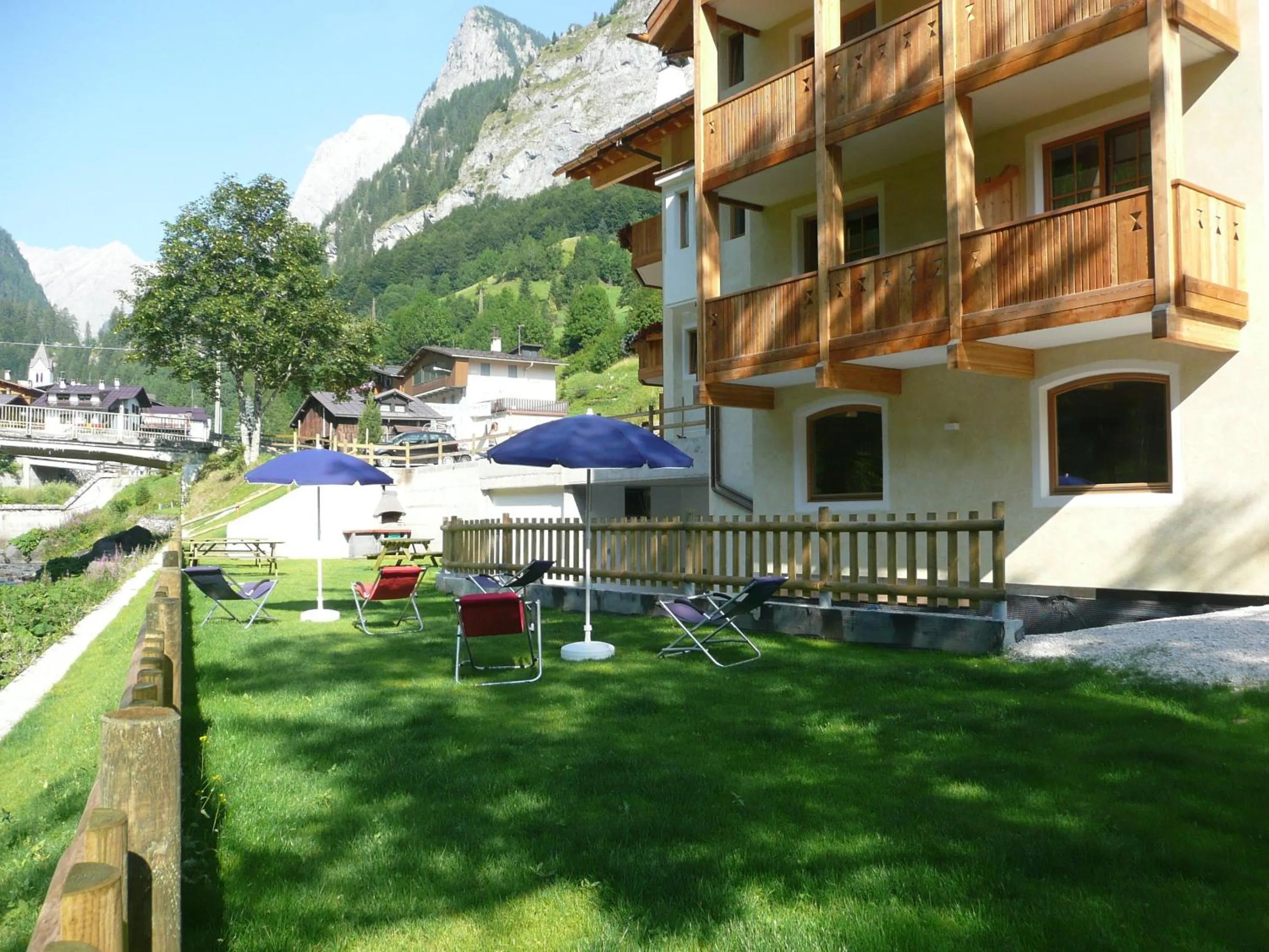 Garden in Apartments Sol E Nef